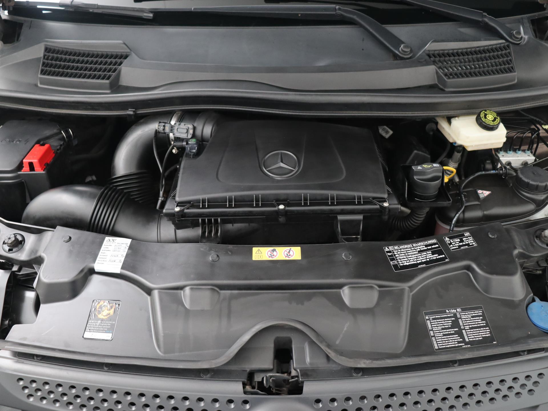 Mercedes-Benz Vito 114 CDI Lang Comfort 10