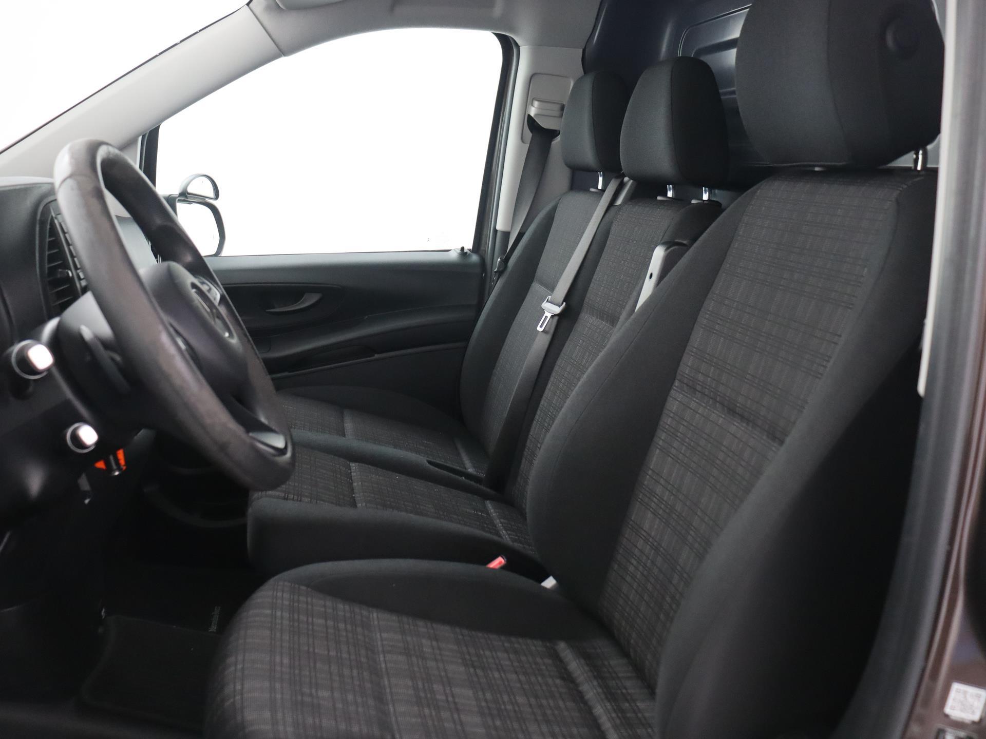 Mercedes-Benz Vito 114 CDI Lang Comfort 13