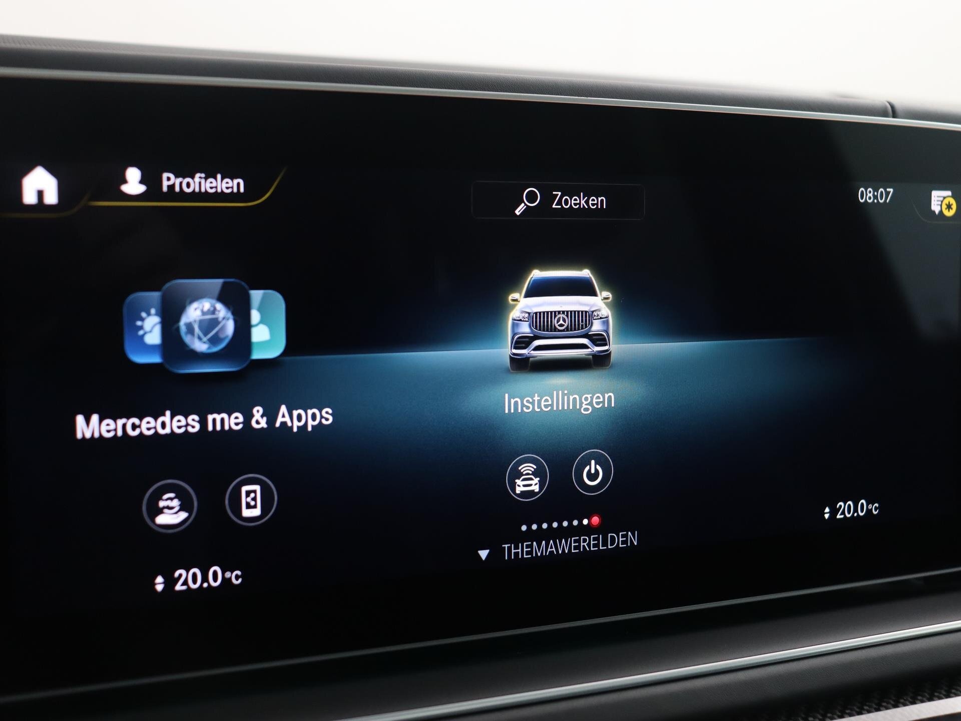 Mercedes-Benz GLS AMG 63 4MATIC+ Premium Plus 53