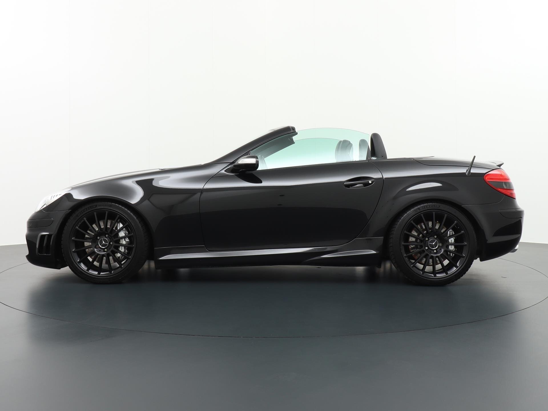 Mercedes-Benz SLK AMG 55 38