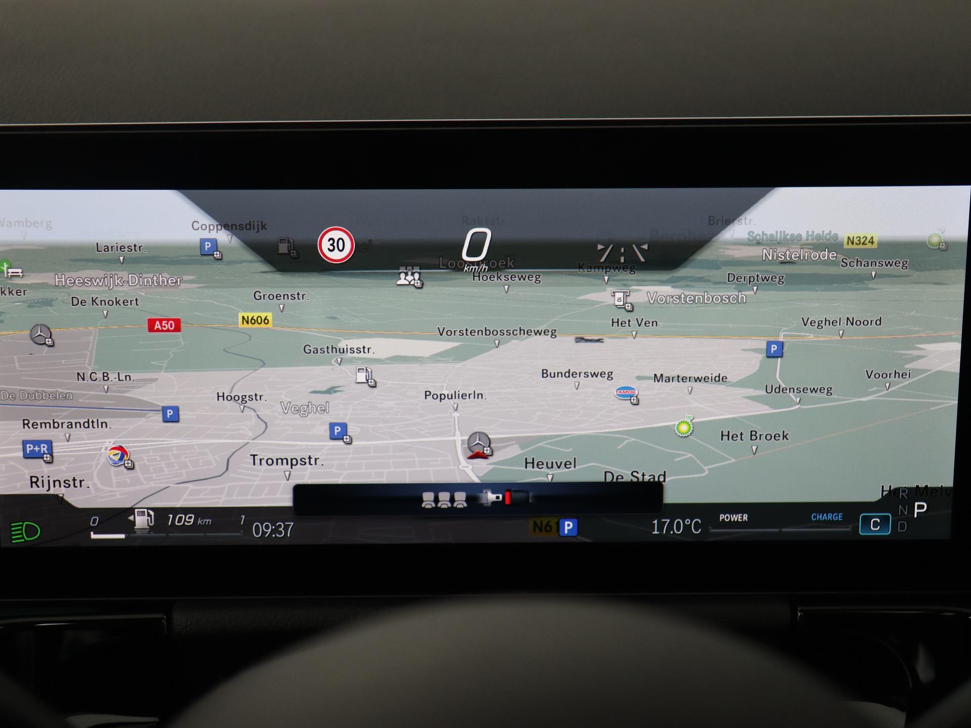 Mercedes-Benz B-Klasse 200 AMG Line 15