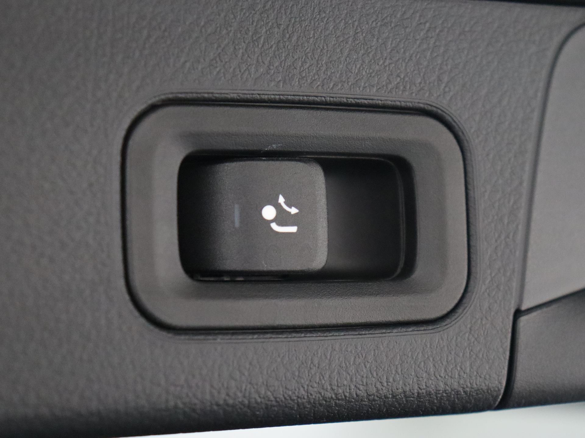 Mercedes-Benz B-Klasse 200 AMG Line 20