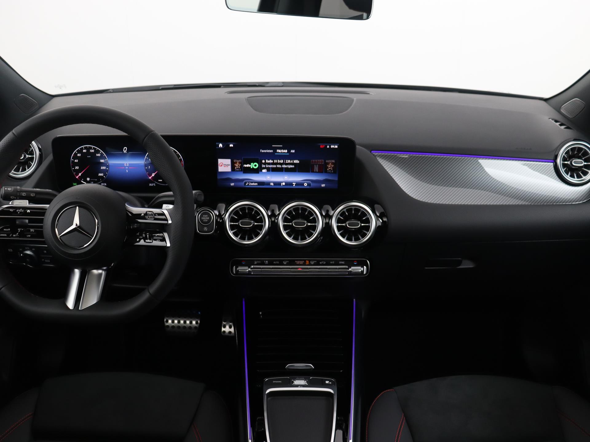 Mercedes-Benz B-Klasse 200 AMG Line 29