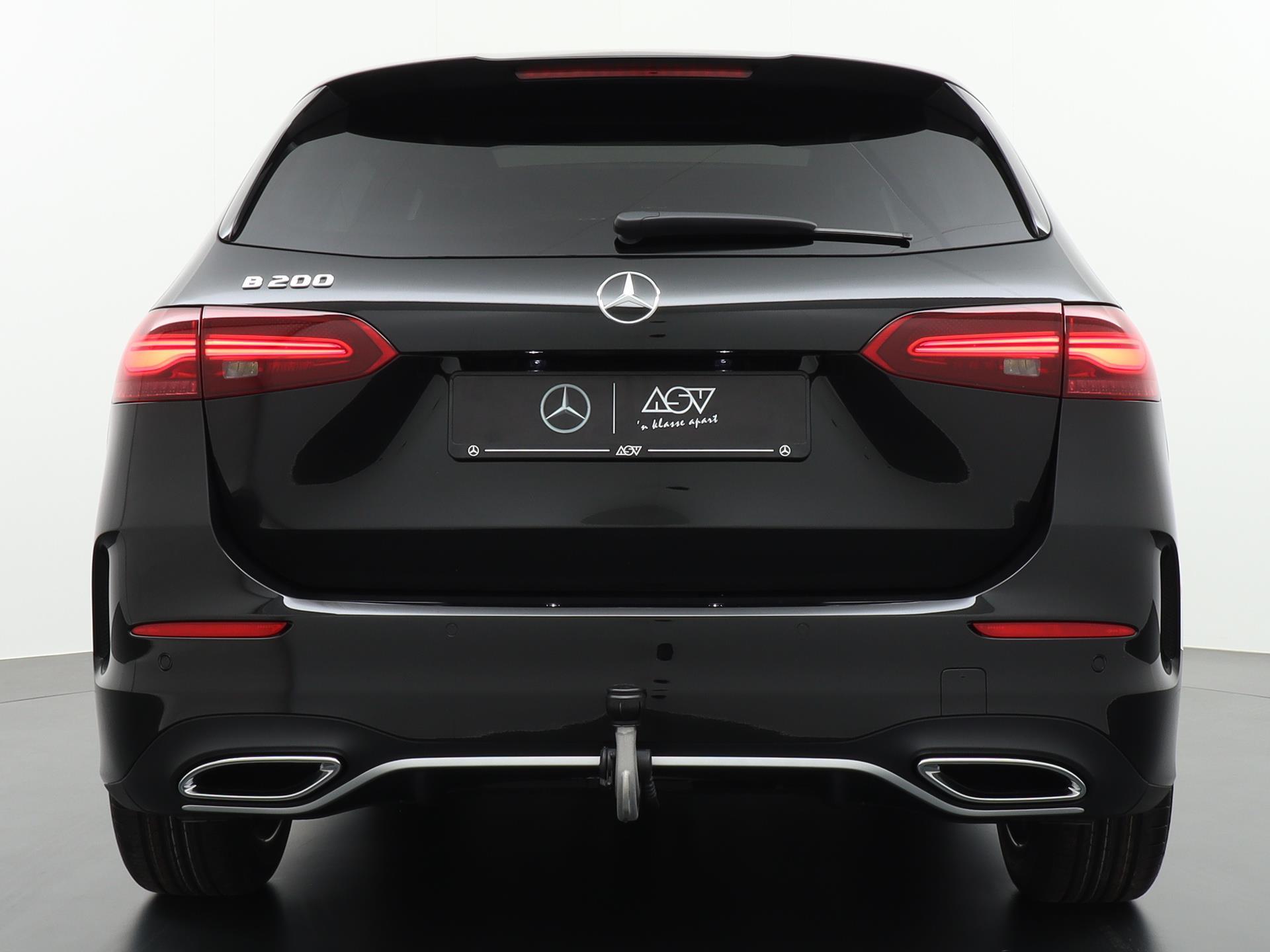 Mercedes-Benz B-Klasse 200 AMG Line 6