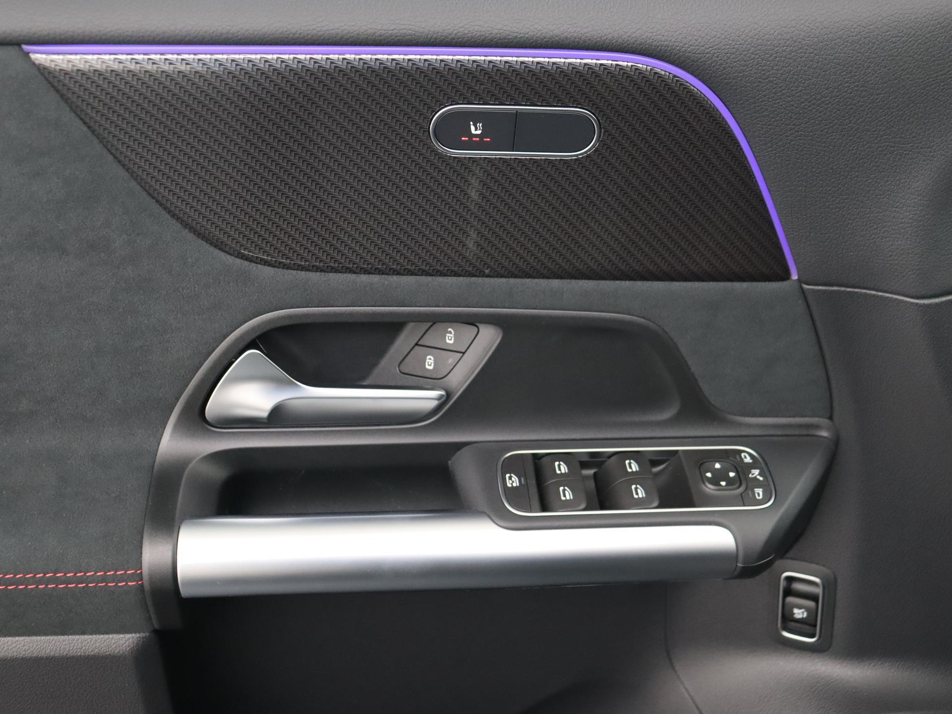 Mercedes-Benz B-Klasse 200 AMG Line 7