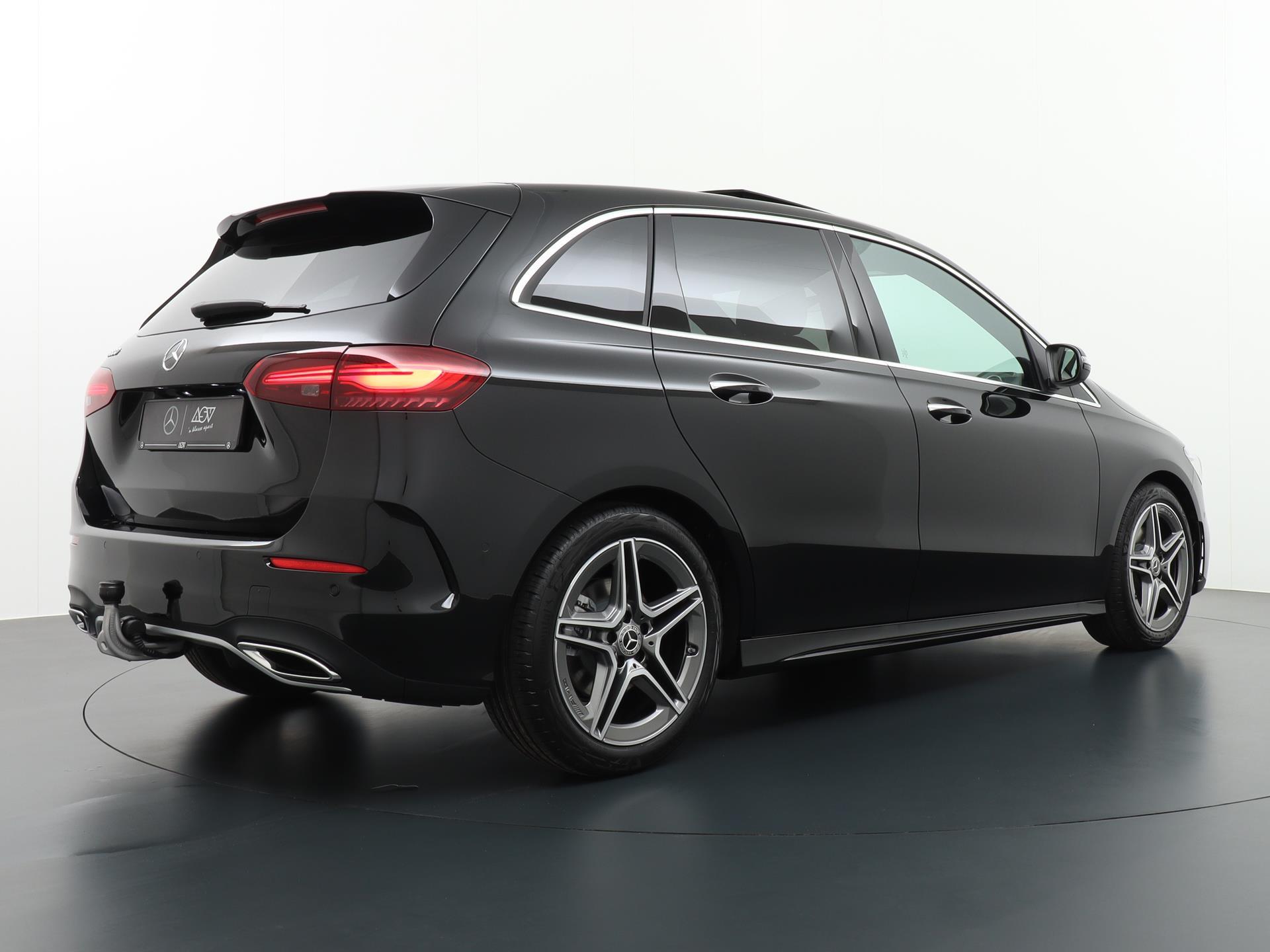 Mercedes-Benz B-Klasse 200 AMG Line 8