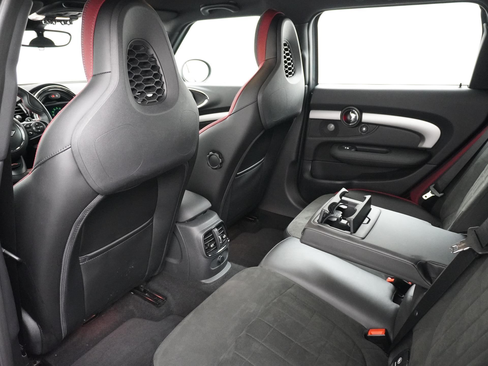 MINI Clubman 2.0 John Cooper Works ALL4 Chili 12