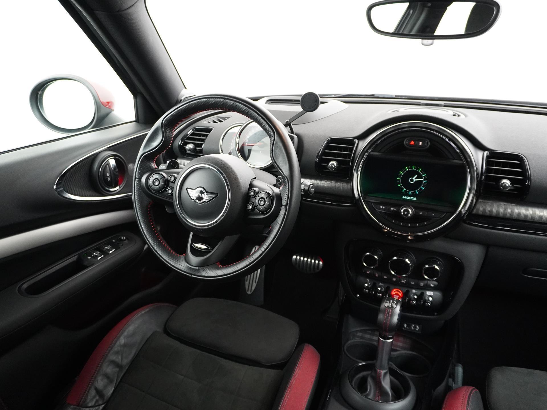 MINI Clubman 2.0 John Cooper Works ALL4 Chili 15