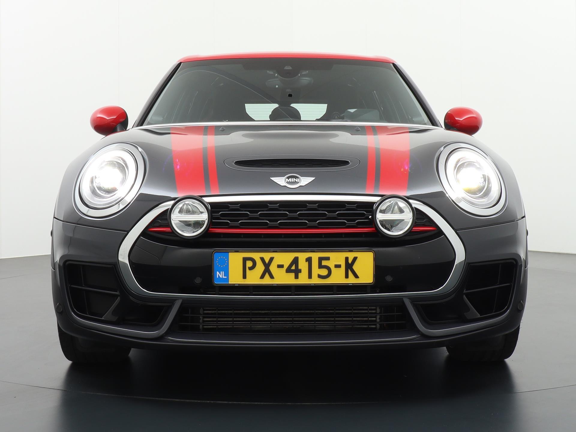 MINI Clubman 2.0 John Cooper Works ALL4 Chili 36