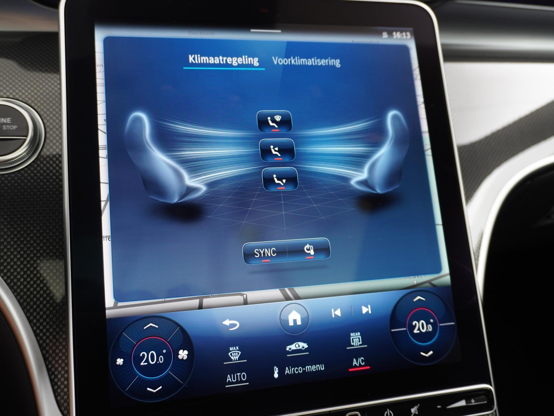 Mercedes-Benz C-Klasse Estate 300 e AMG Line 47