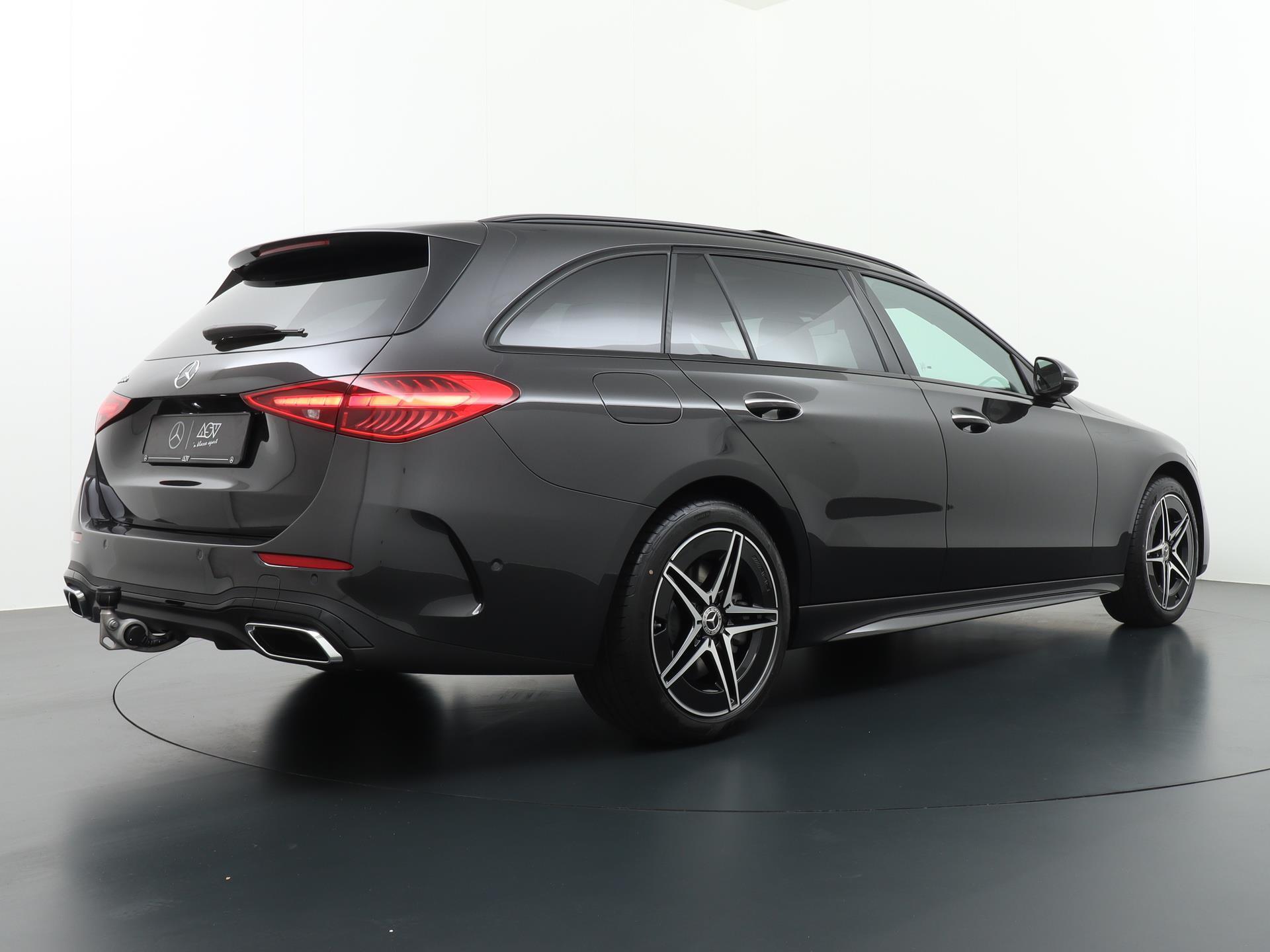 Mercedes-Benz C-Klasse Estate 300 e AMG Line 8