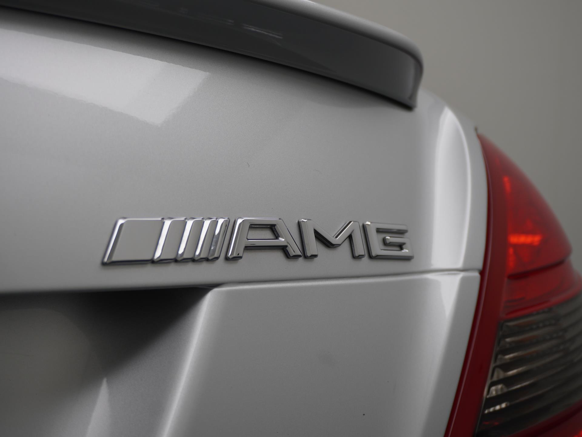 Mercedes-Benz SLK AMG 55 14