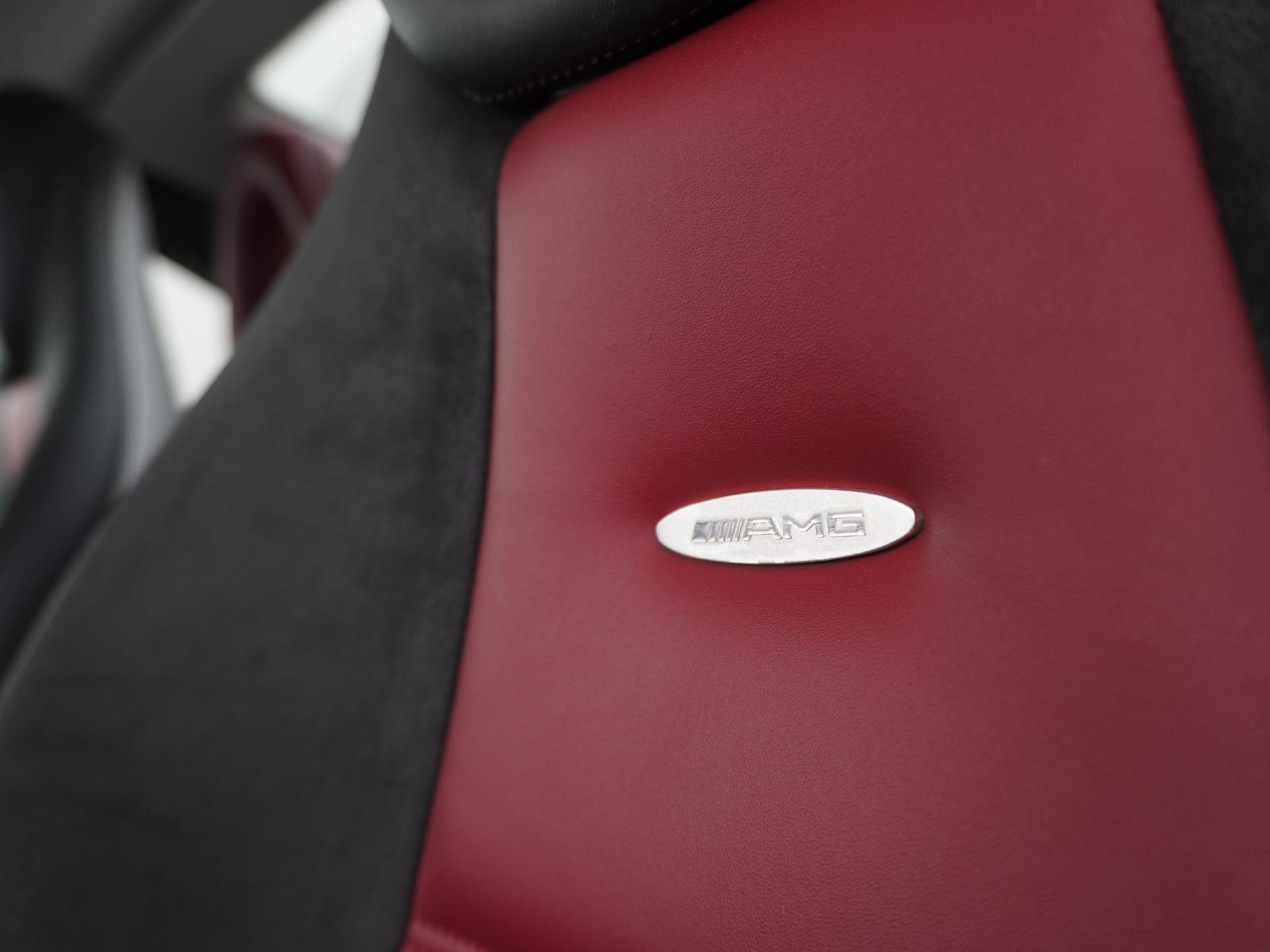 Mercedes-Benz SLK AMG 55 24