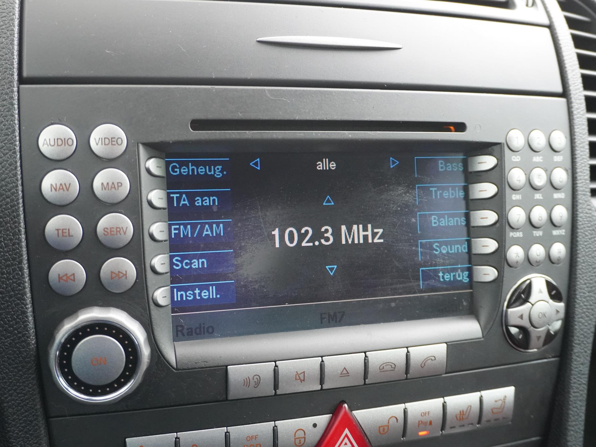 Mercedes-Benz SLK AMG 55 29