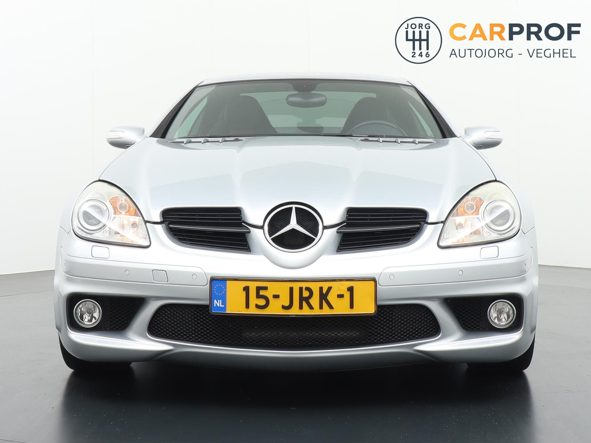 Mercedes-Benz SLK AMG 55 7