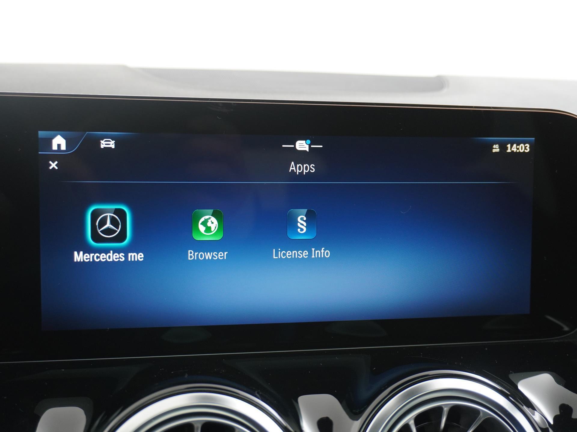 Mercedes-Benz B-Klasse 180 AMG Line 40