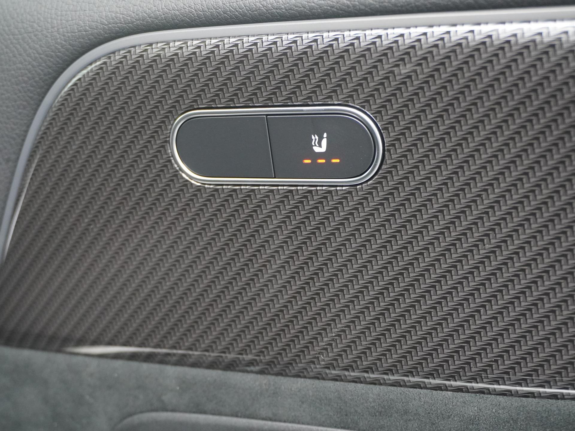 Mercedes-Benz B-Klasse 180 AMG Line 49