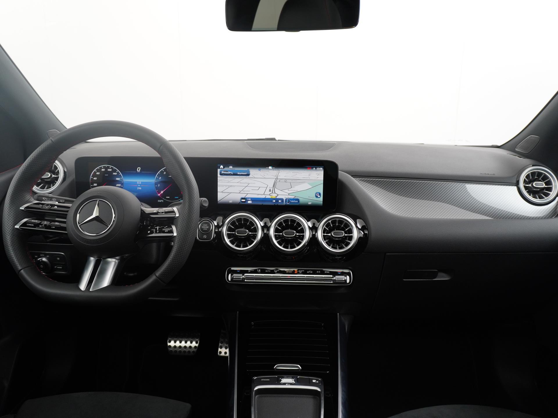 Mercedes-Benz B-Klasse 180 AMG Line 5