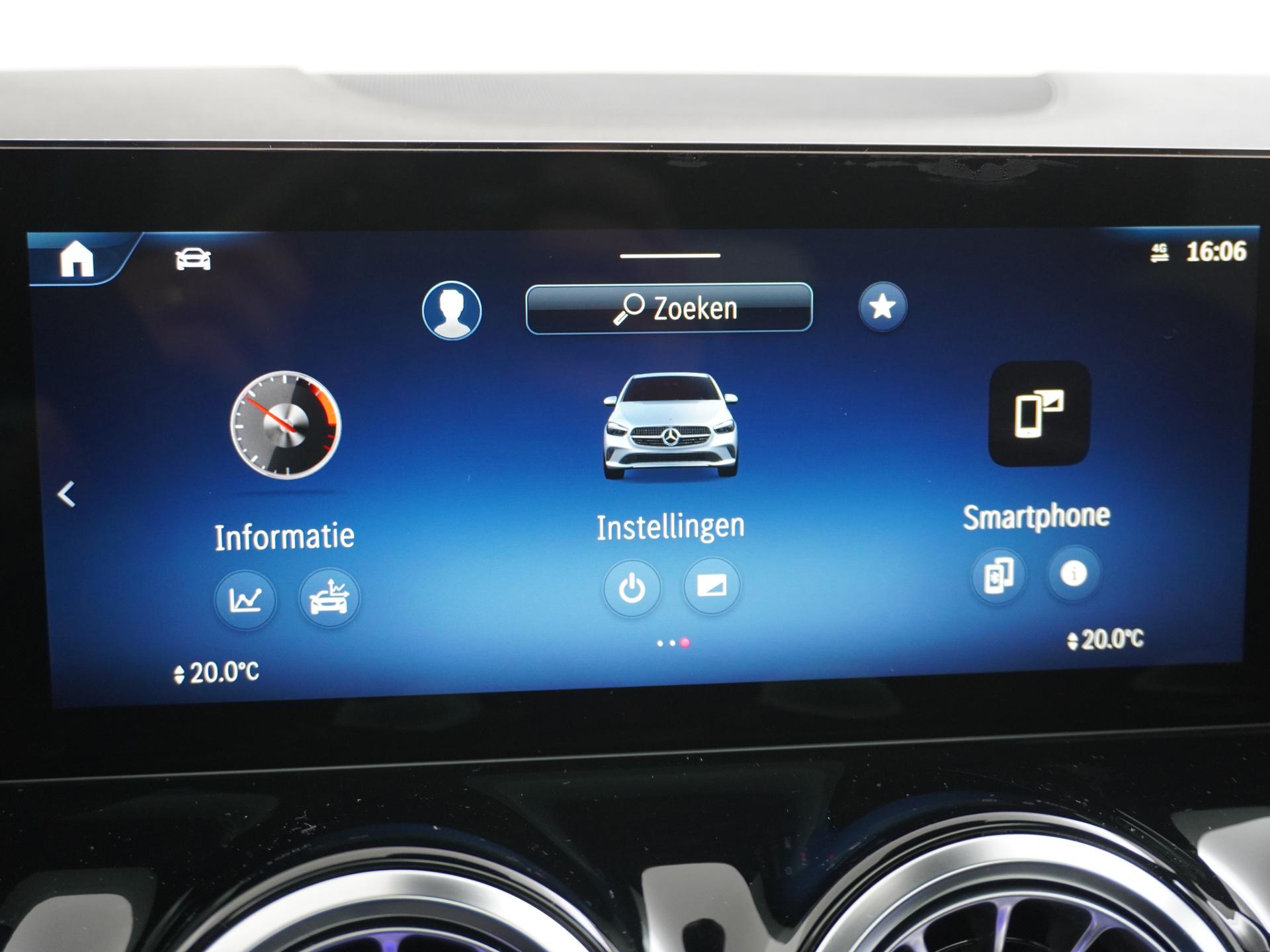 Mercedes-Benz B-Klasse 180 AMG Line 34