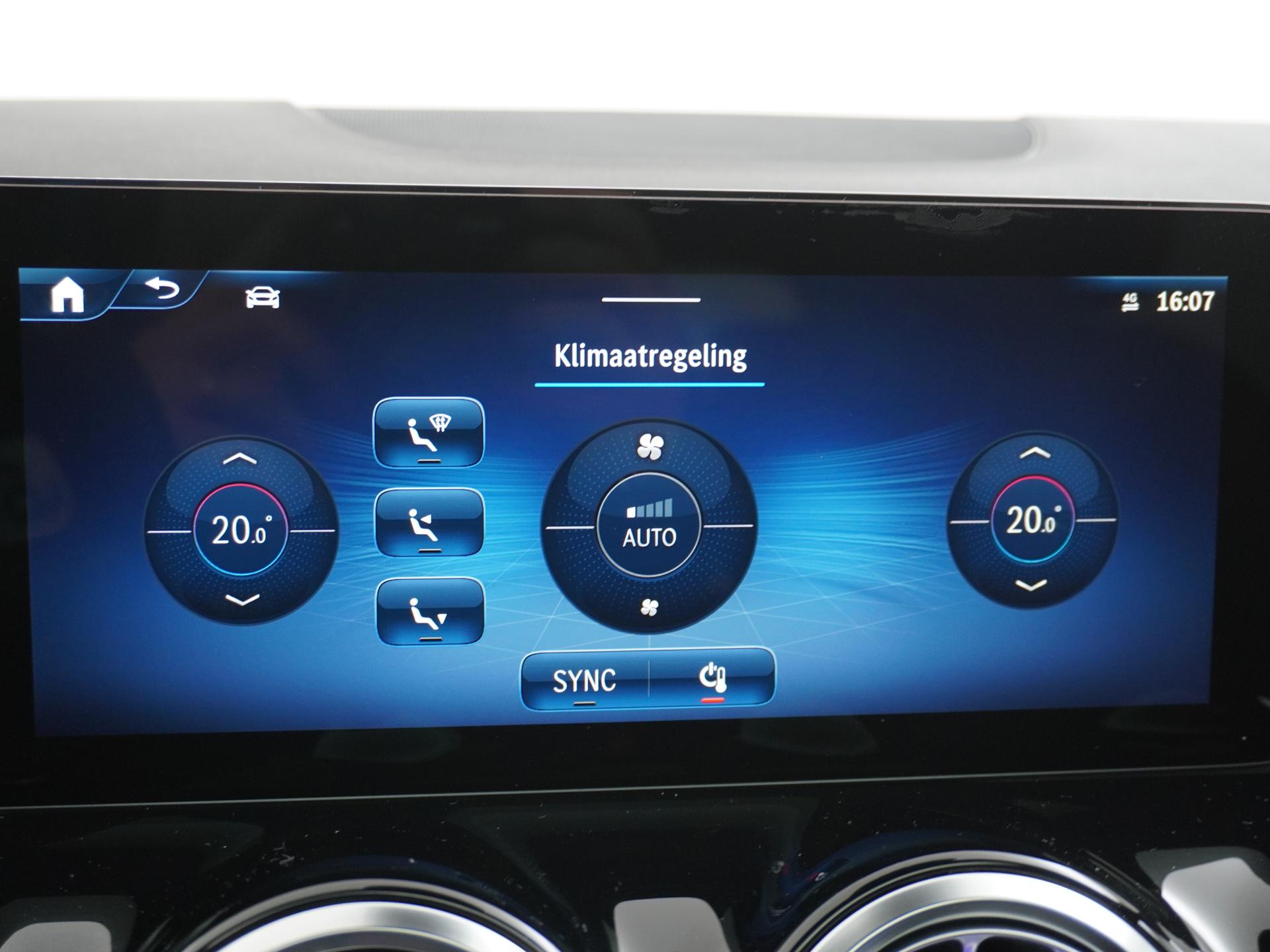 Mercedes-Benz B-Klasse 180 AMG Line 44