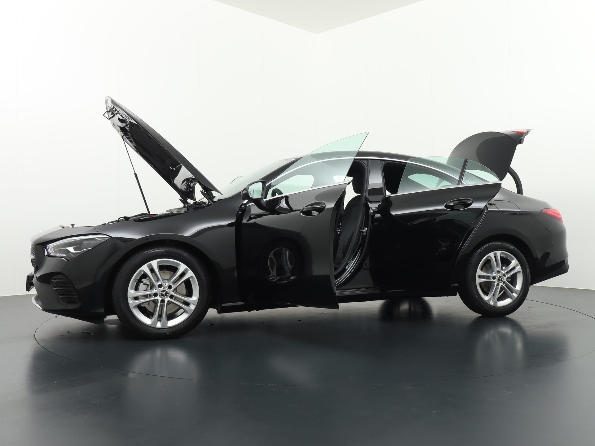 Mercedes-Benz CLA-Klasse 180 Business Line 16