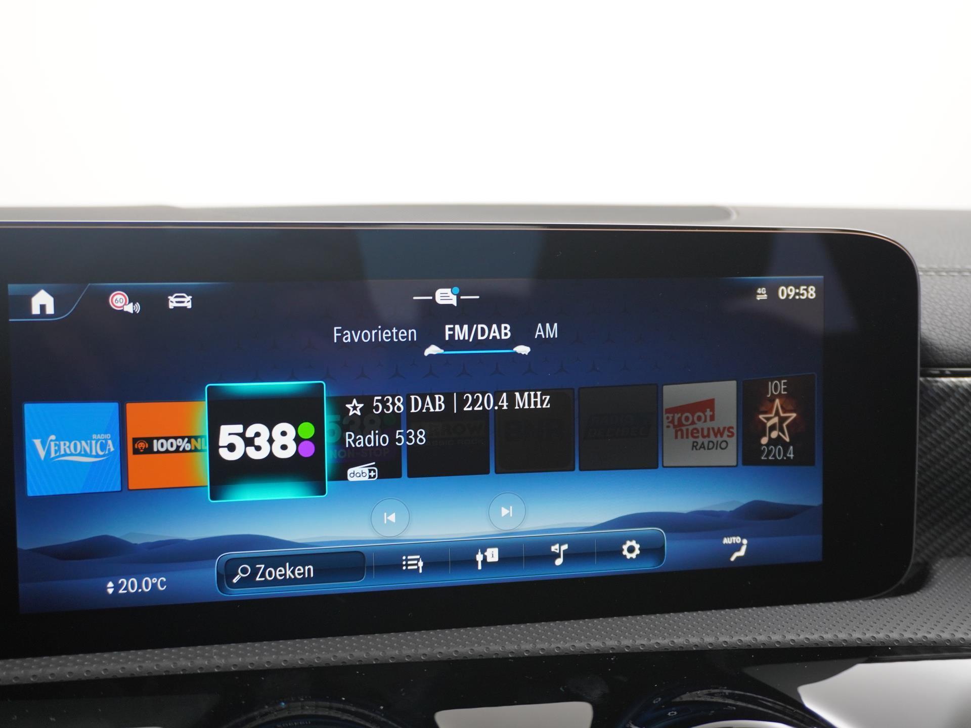 Mercedes-Benz CLA-Klasse 180 Business Line 37