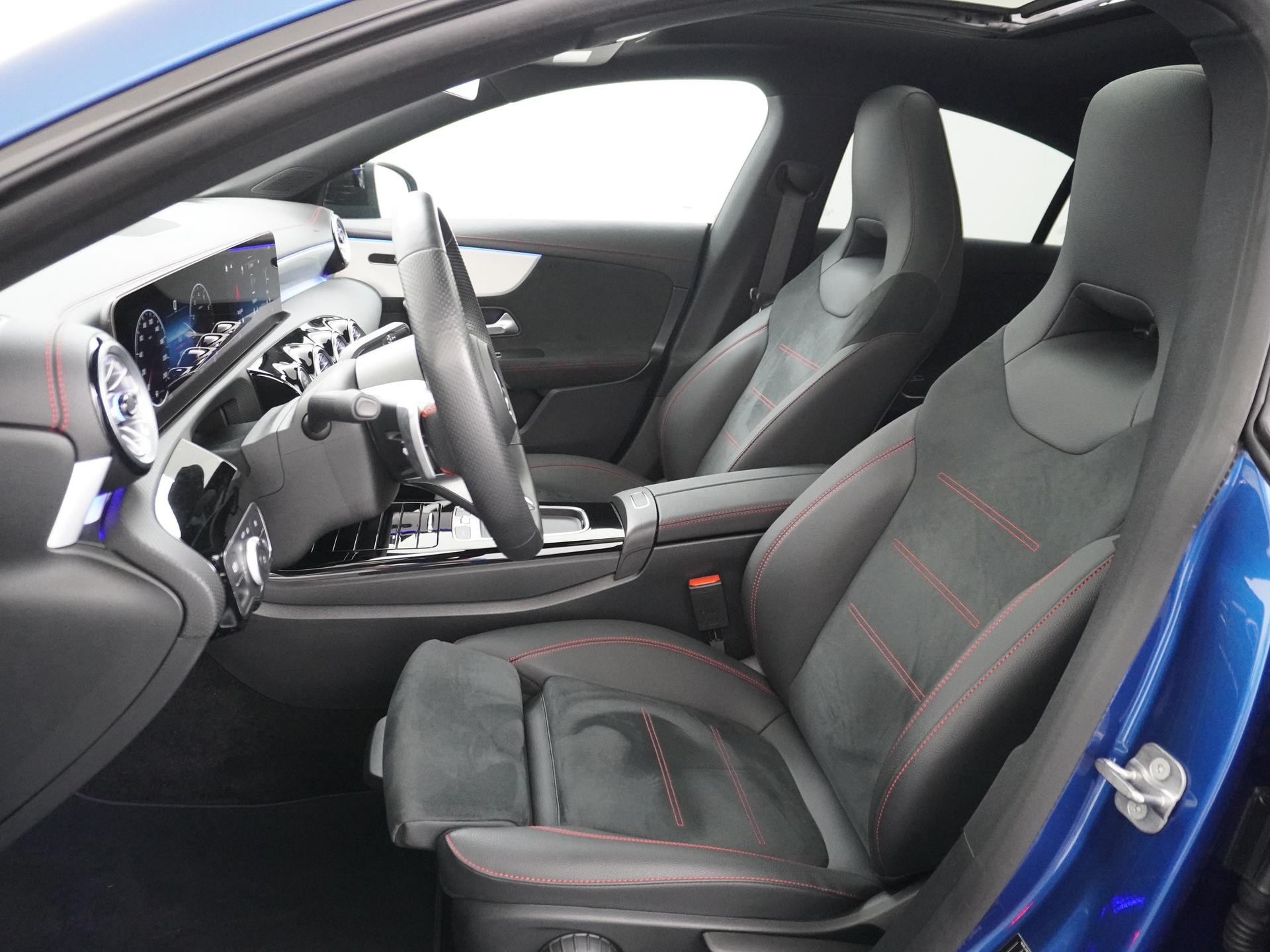 Mercedes-Benz CLA-Klasse 180 AMG Line 23