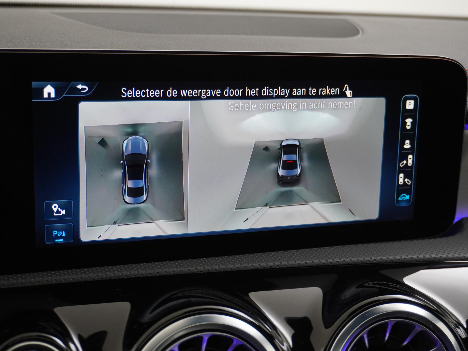 Mercedes-Benz CLA-Klasse 180 AMG Line 7