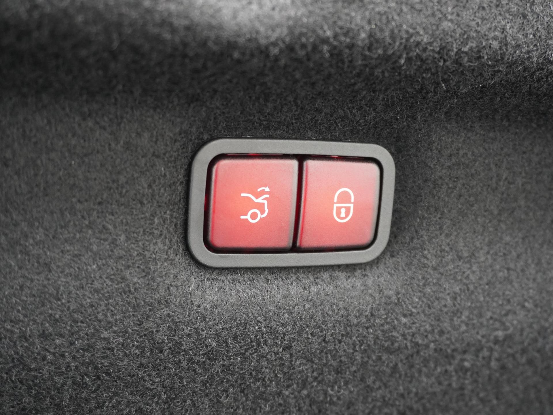 Mercedes-Benz SL-Klasse Roadster AMG 63 4MATIC+ 20