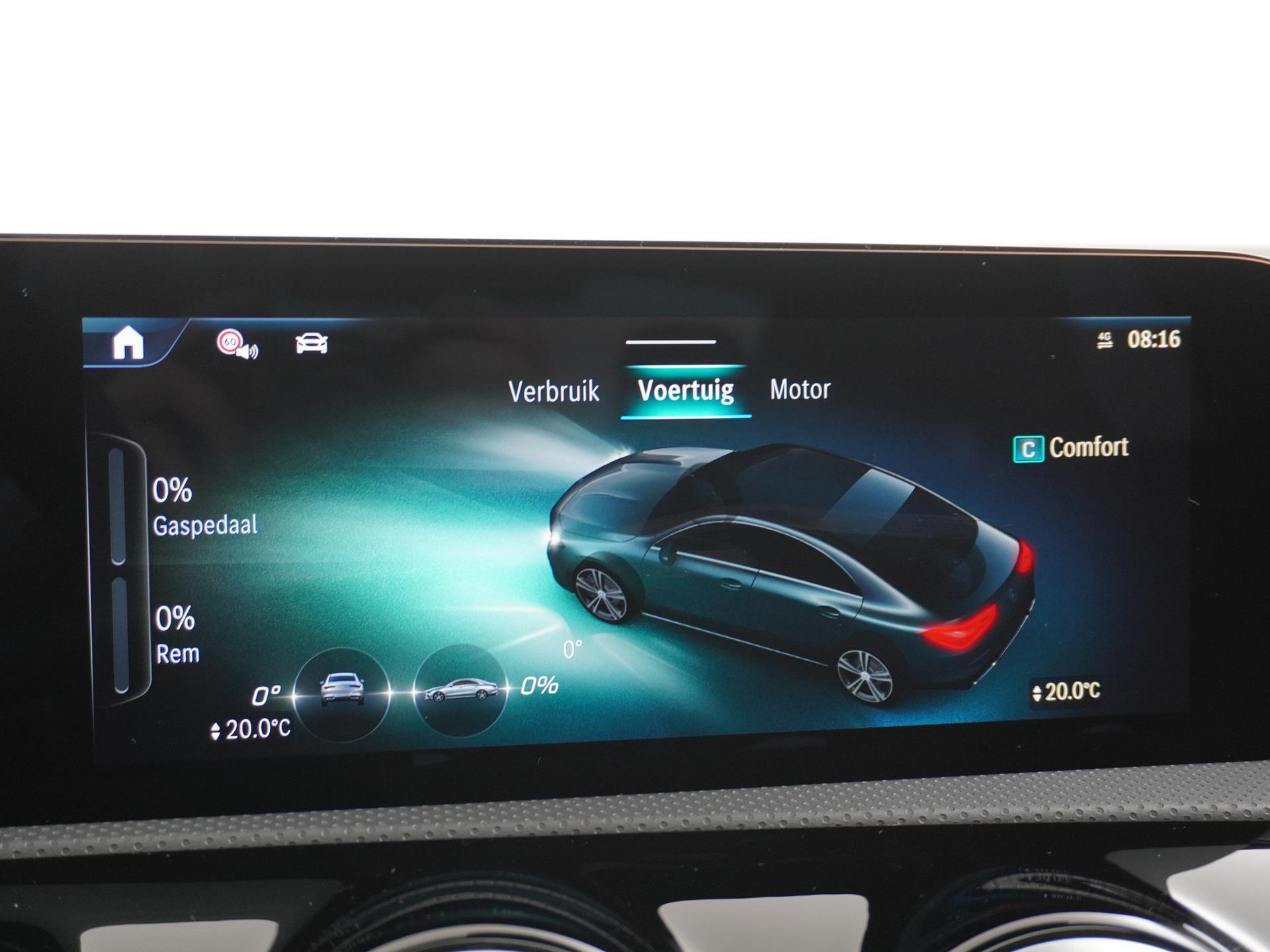 Mercedes-Benz CLA-Klasse 180 AMG Line 40