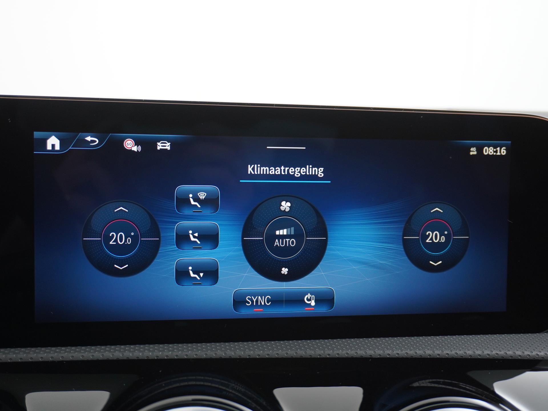 Mercedes-Benz CLA-Klasse 180 AMG Line 43