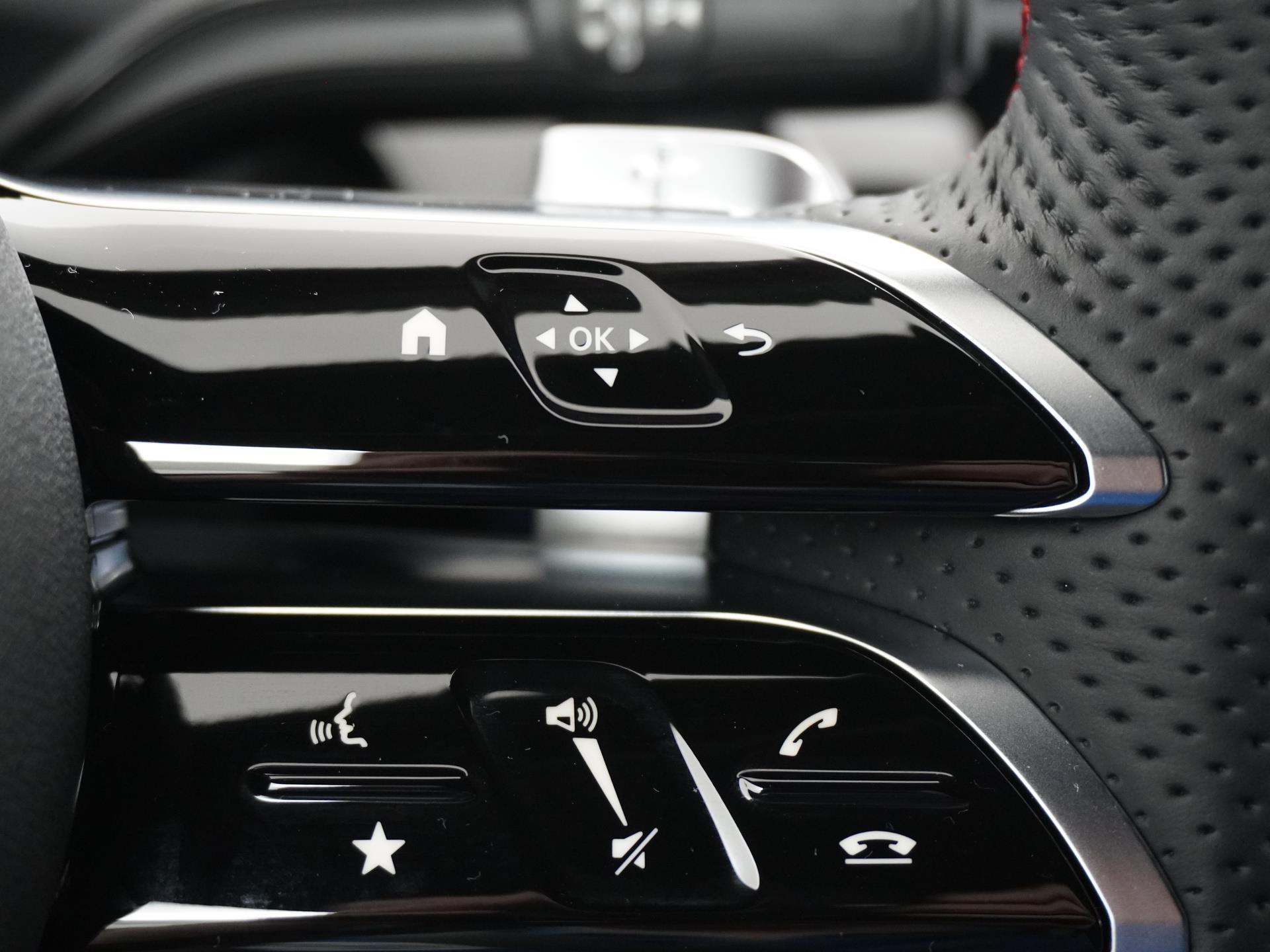 Mercedes-Benz CLA-Klasse Shooting Brake 200 AMG Line 31