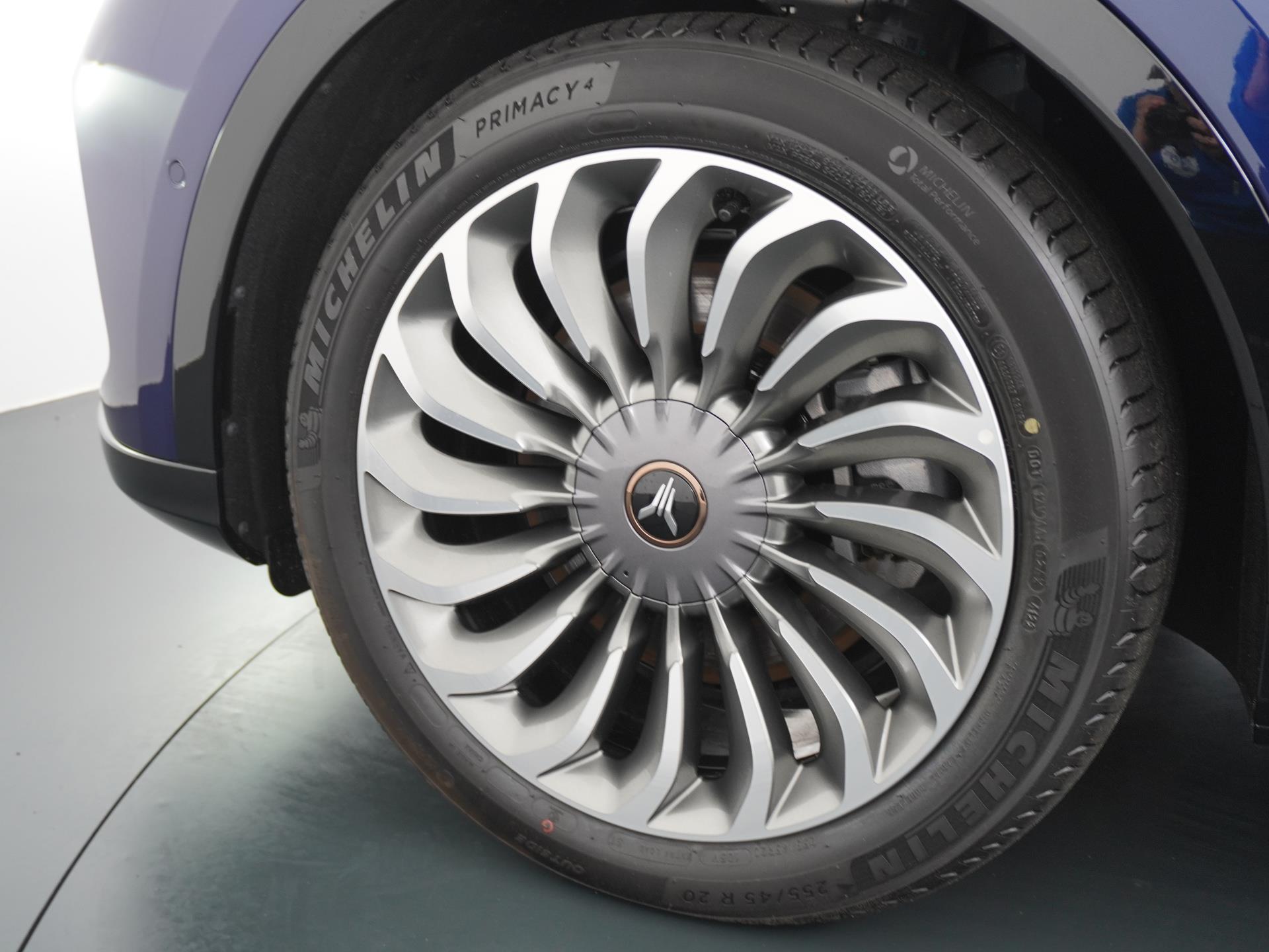 VOYAH Free 4WD 106 kWh Accu 15