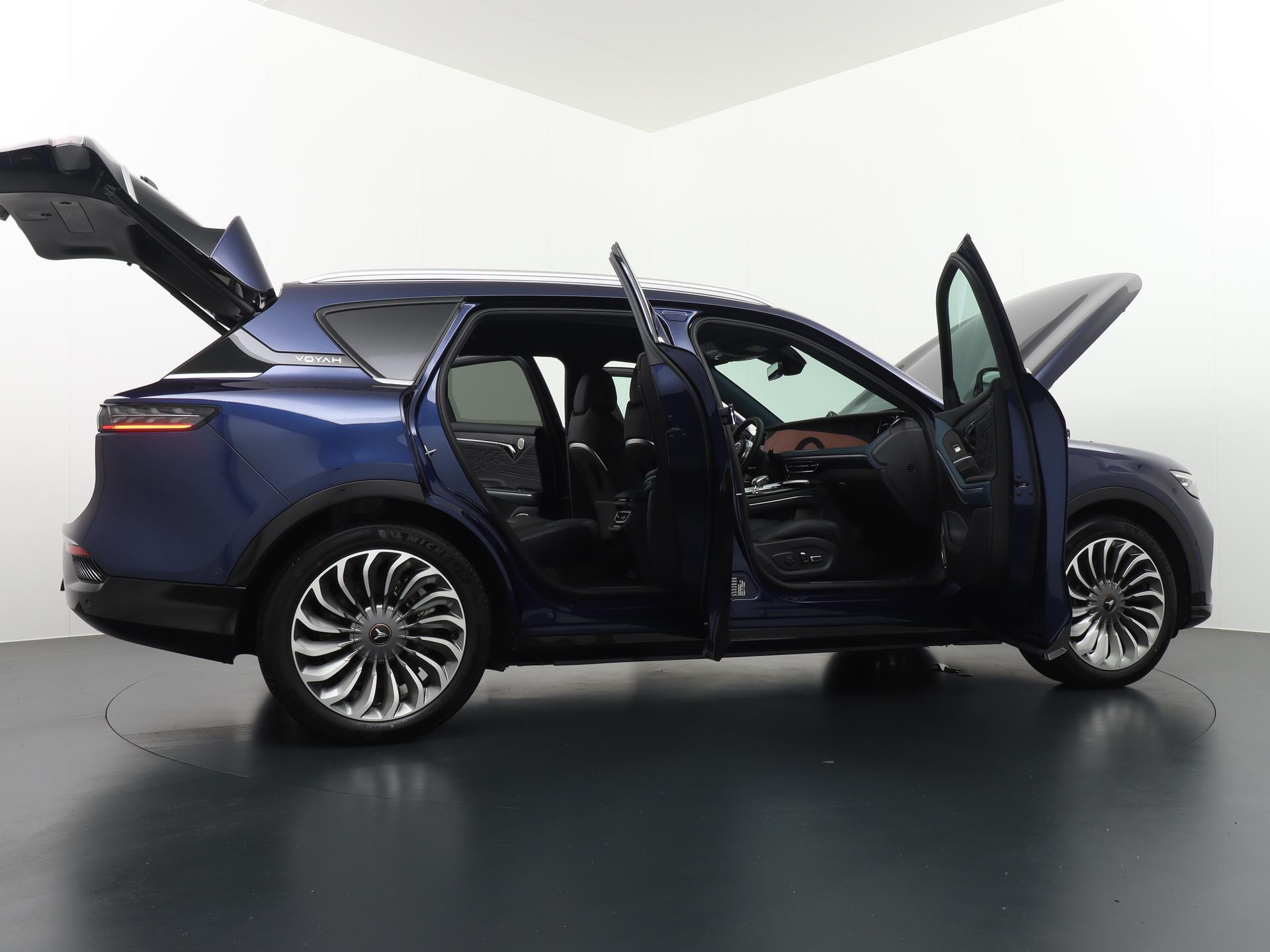 VOYAH Free 4WD 106 kWh Accu 9