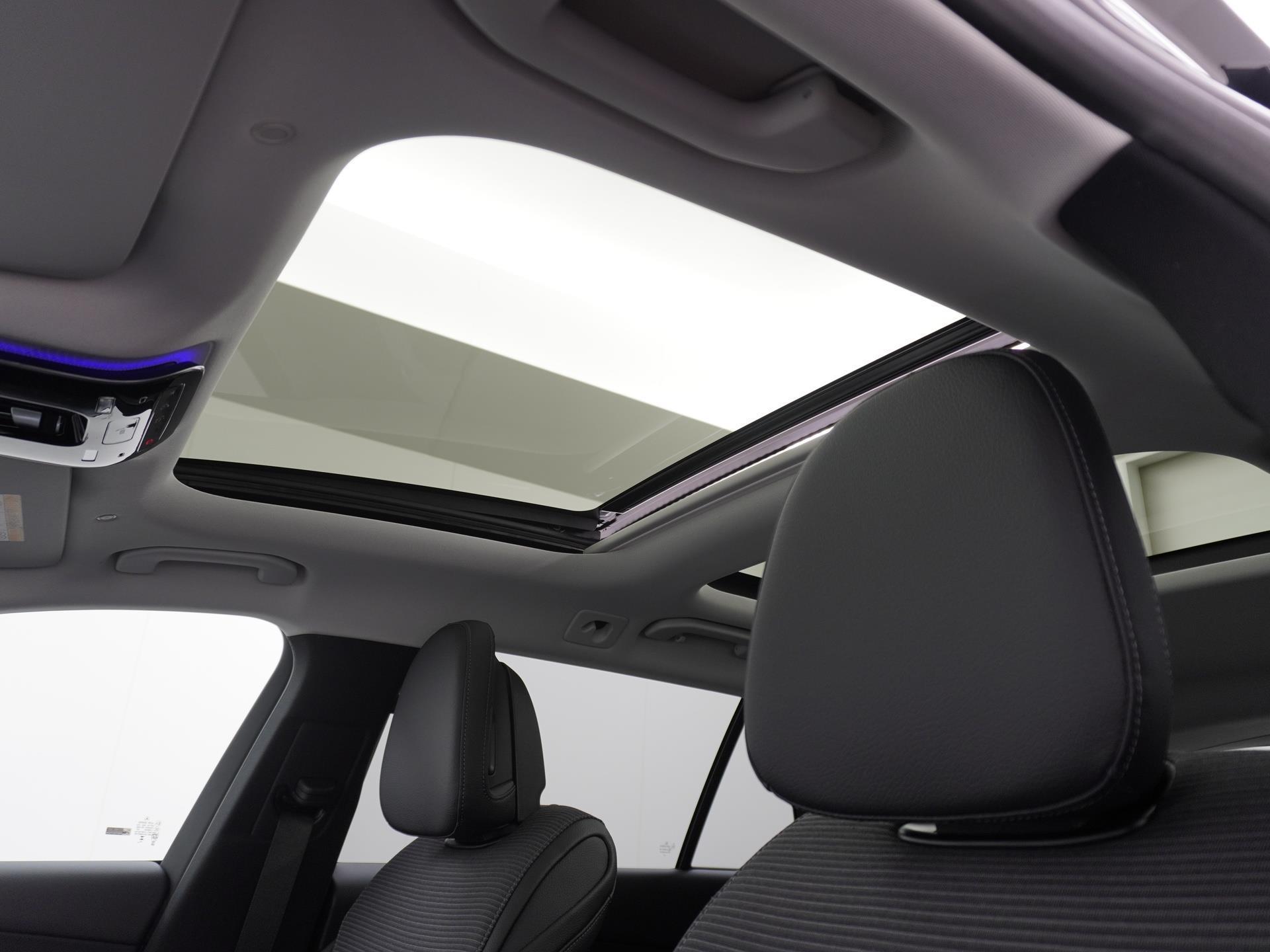 Mercedes-Benz C-Klasse Estate 180 Business Line 1