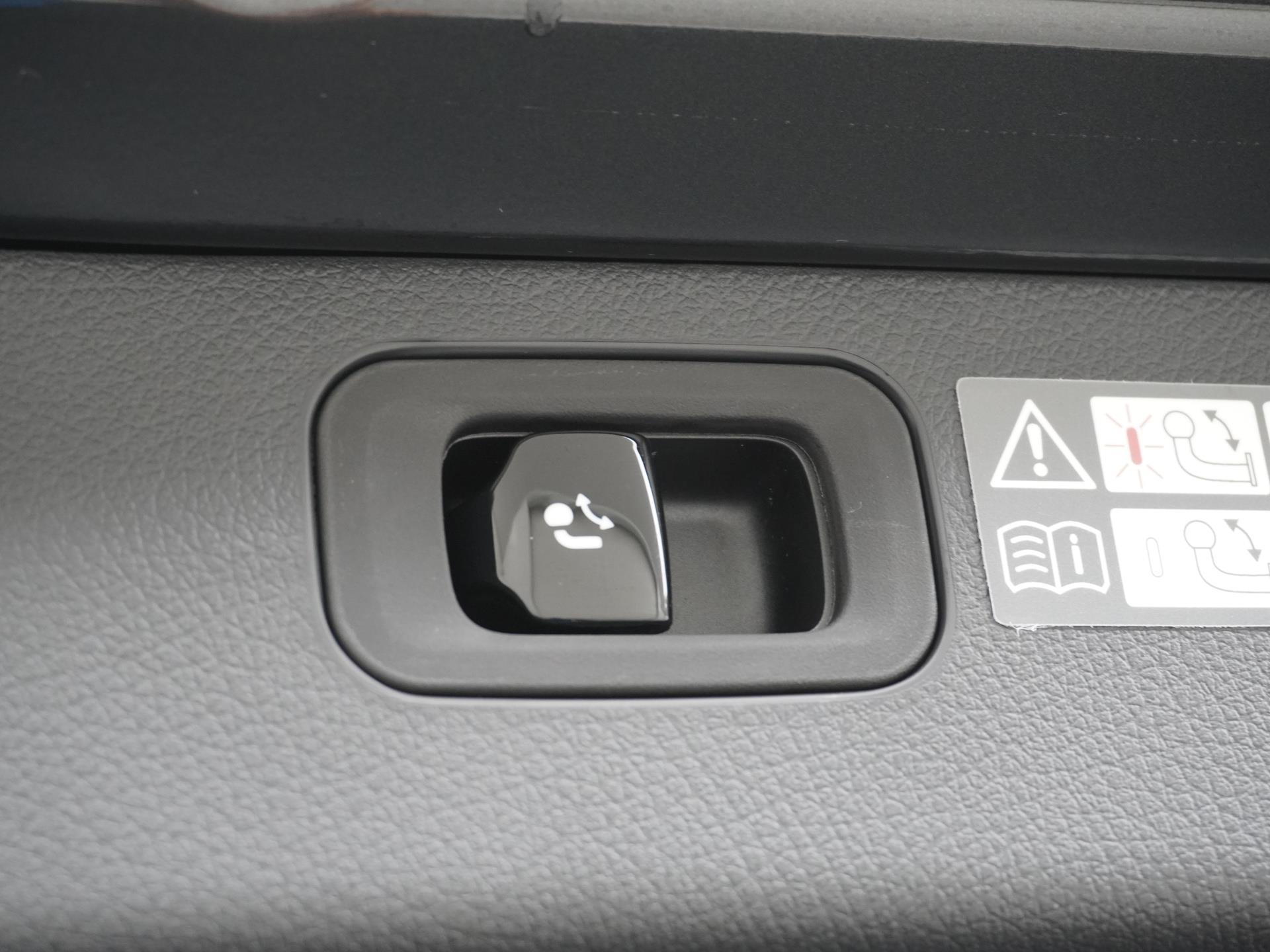 Mercedes-Benz C-Klasse Estate 180 Business Line 18