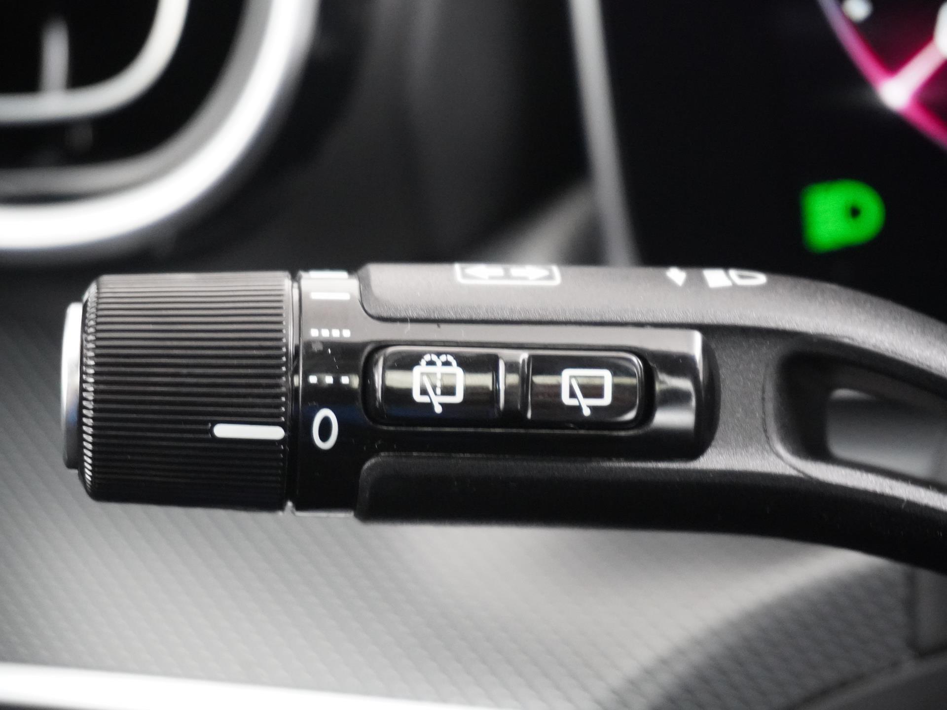 Mercedes-Benz C-Klasse Estate 180 Business Line 29