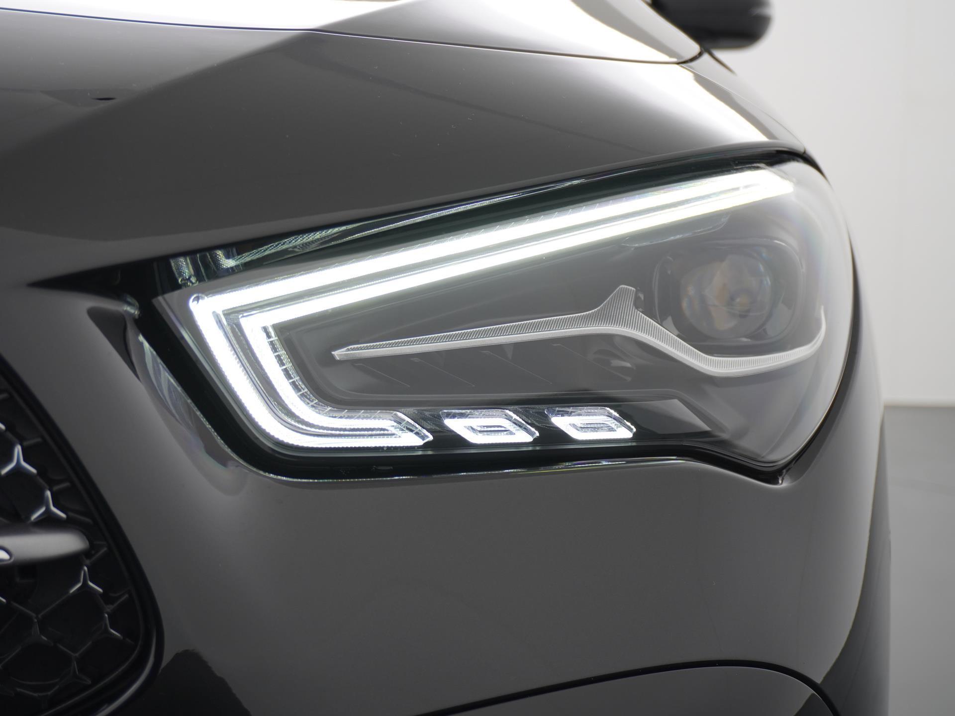 Mercedes-Benz CLA-Klasse Shooting Brake 180 Star Edition AMG Line 22