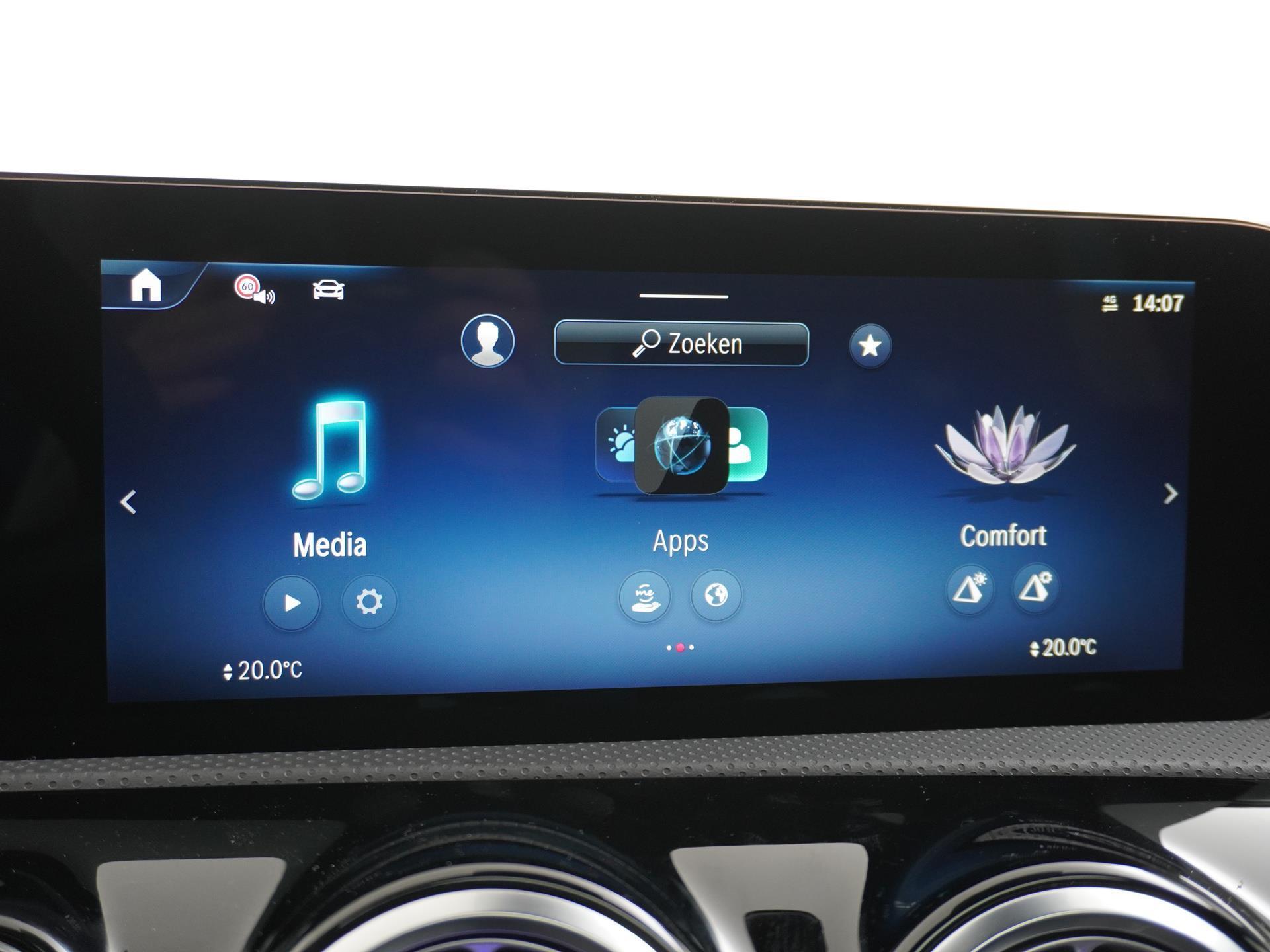 Mercedes-Benz CLA-Klasse Shooting Brake 180 Star Edition AMG Line 36