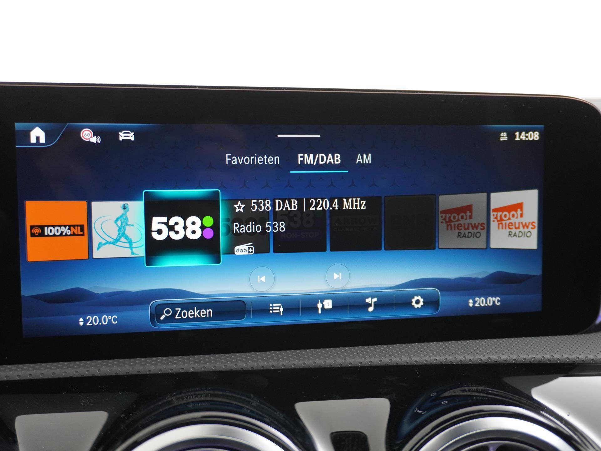 Mercedes-Benz CLA-Klasse Shooting Brake 180 Star Edition AMG Line 39