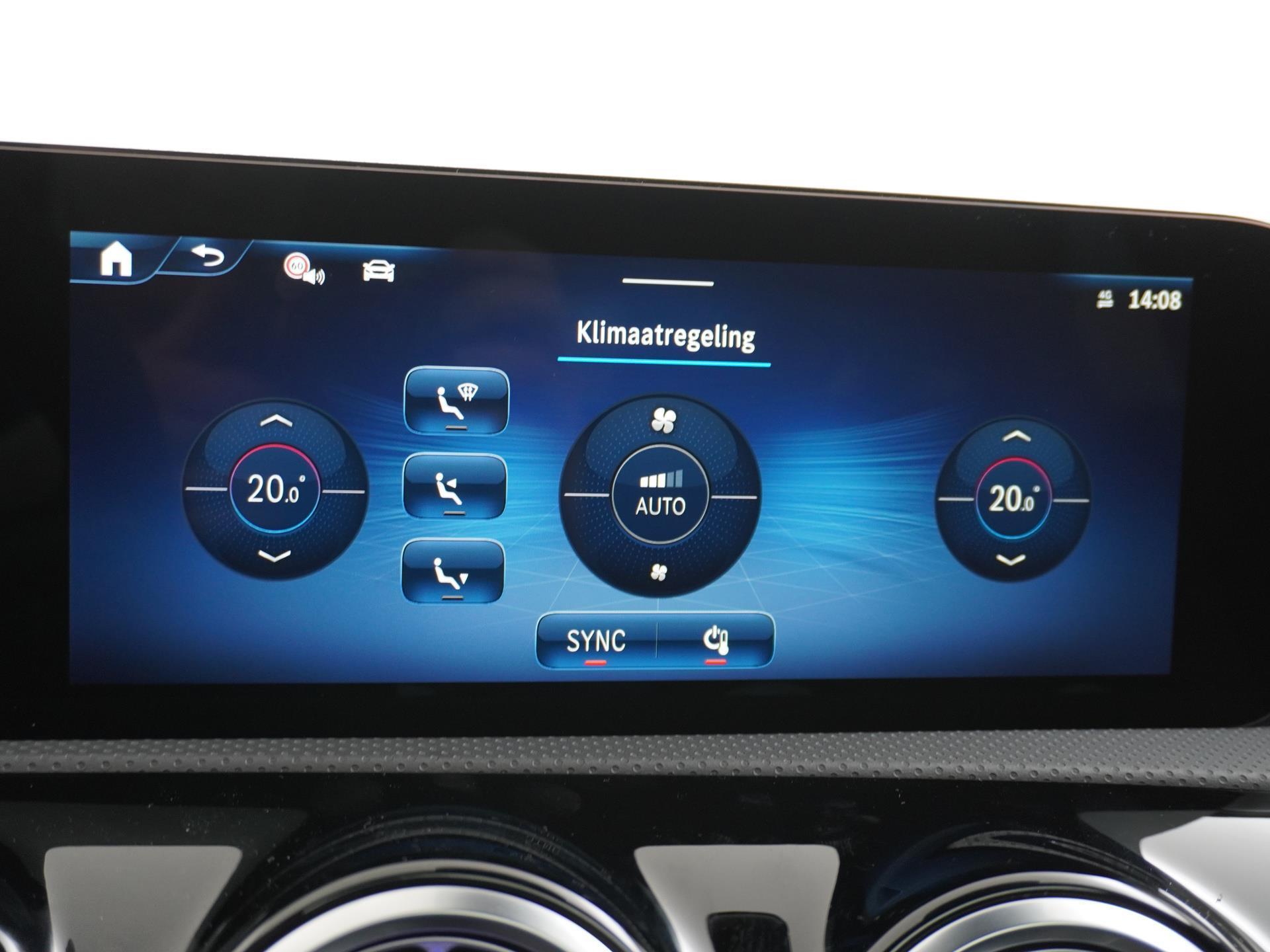 Mercedes-Benz CLA-Klasse Shooting Brake 180 Star Edition AMG Line 46