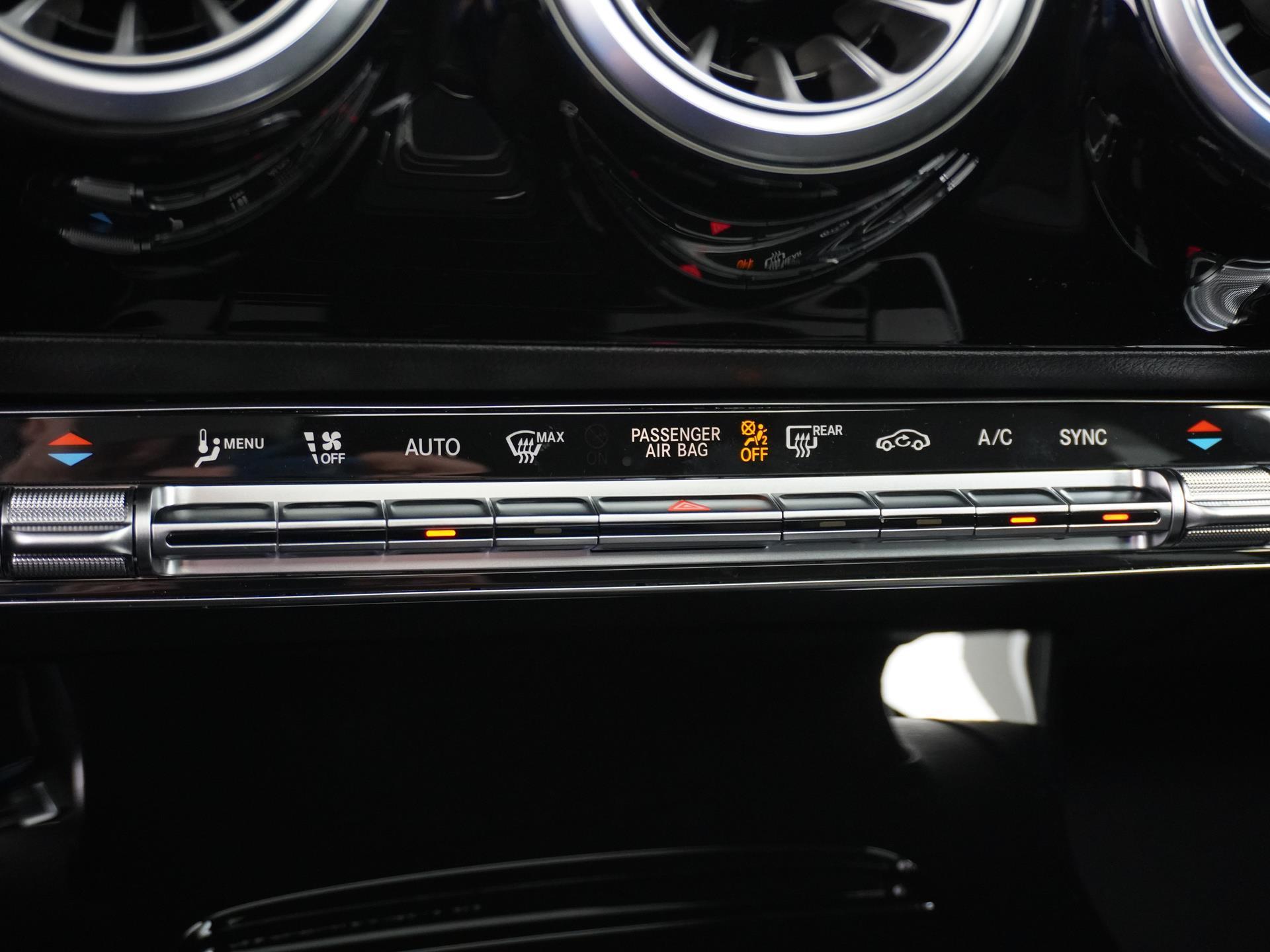 Mercedes-Benz CLA-Klasse Shooting Brake 180 Star Edition AMG Line 49