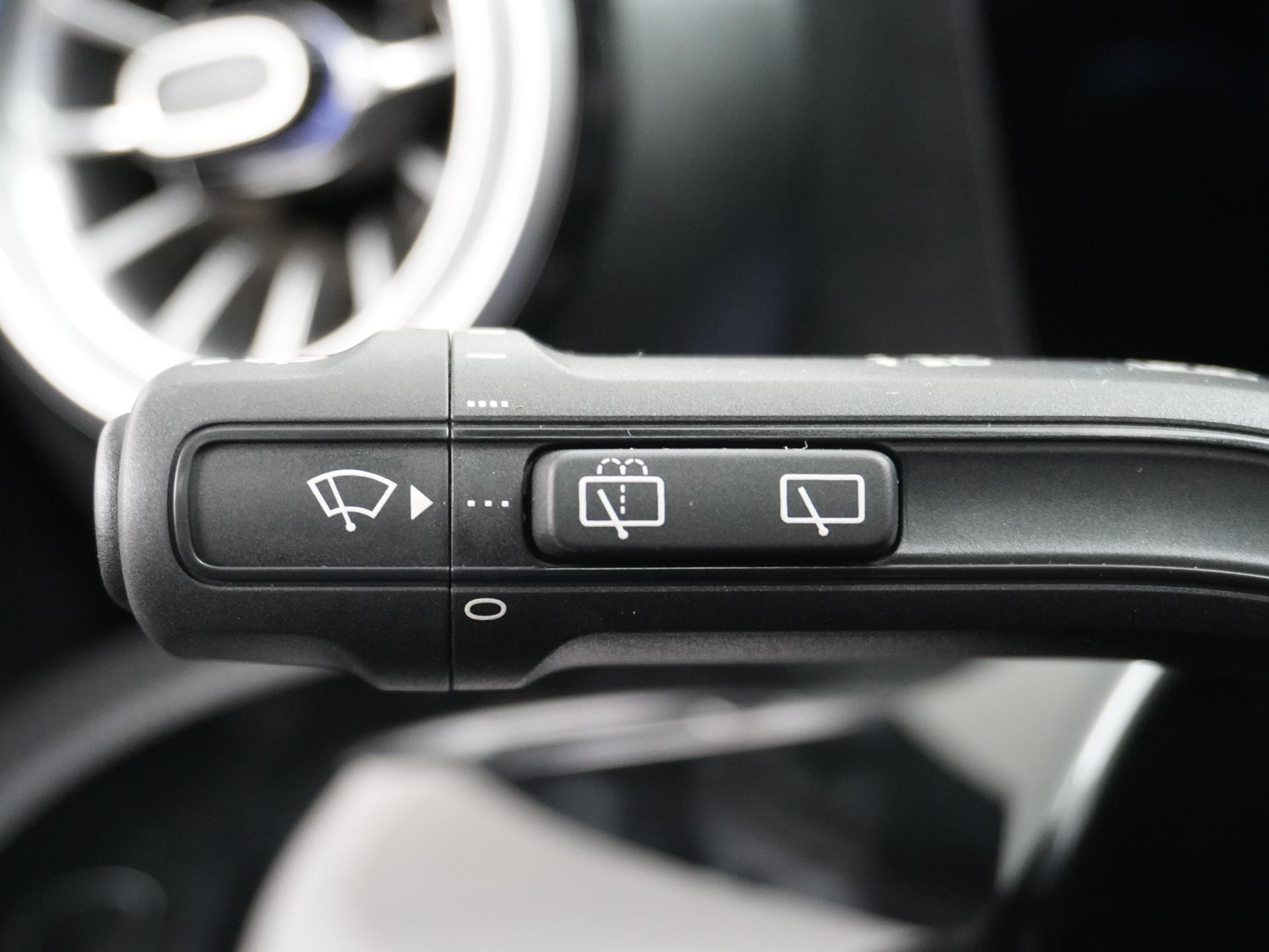 Mercedes-Benz A-klasse 180 Star Edition AMG Line 26