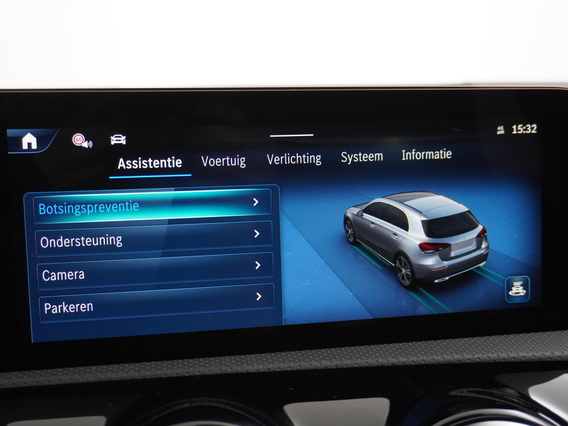 Mercedes-Benz A-klasse 180 Star Edition AMG Line 41