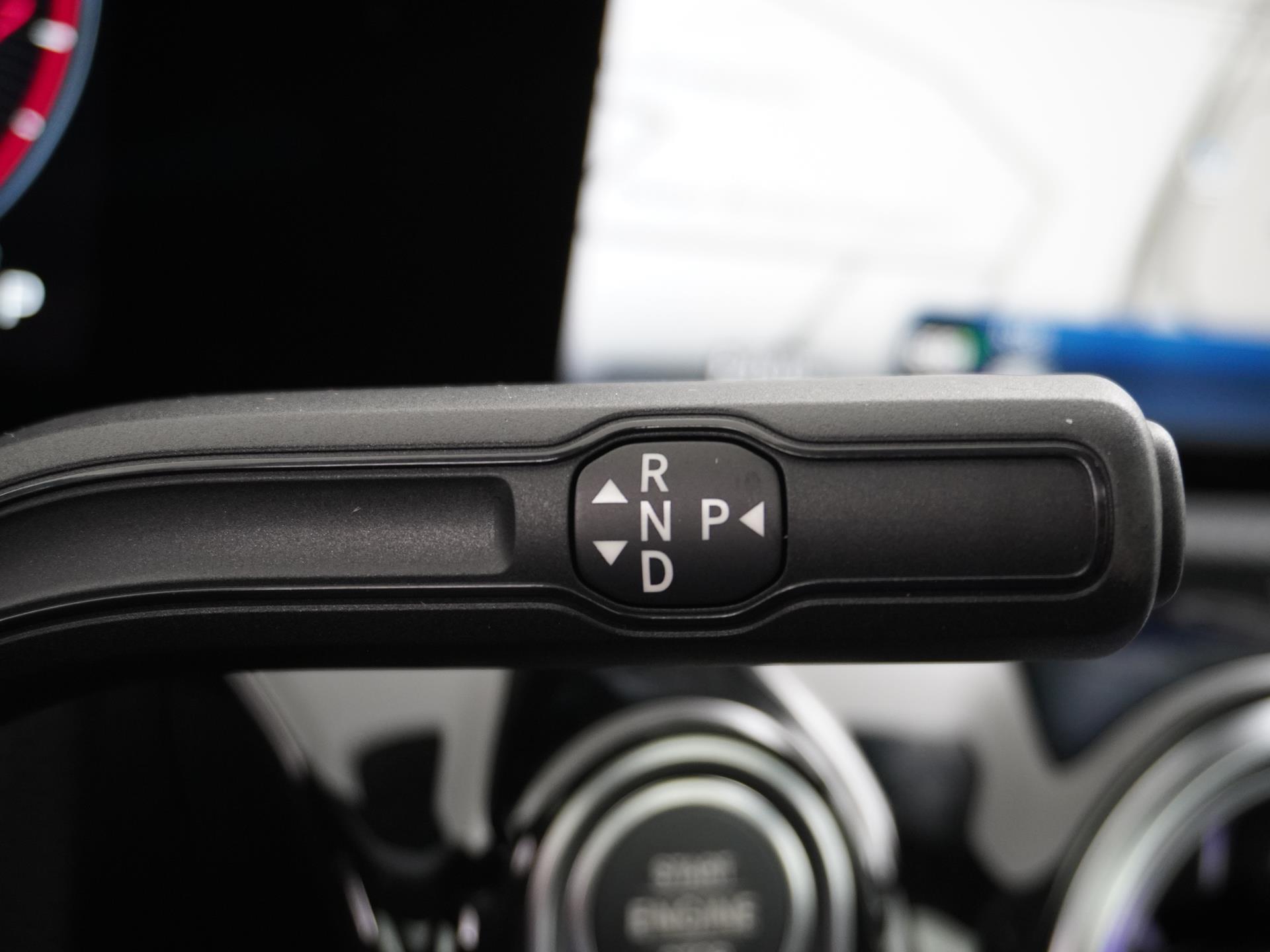 Mercedes-Benz A-Klasse 180 Star Edition AMG Line 30