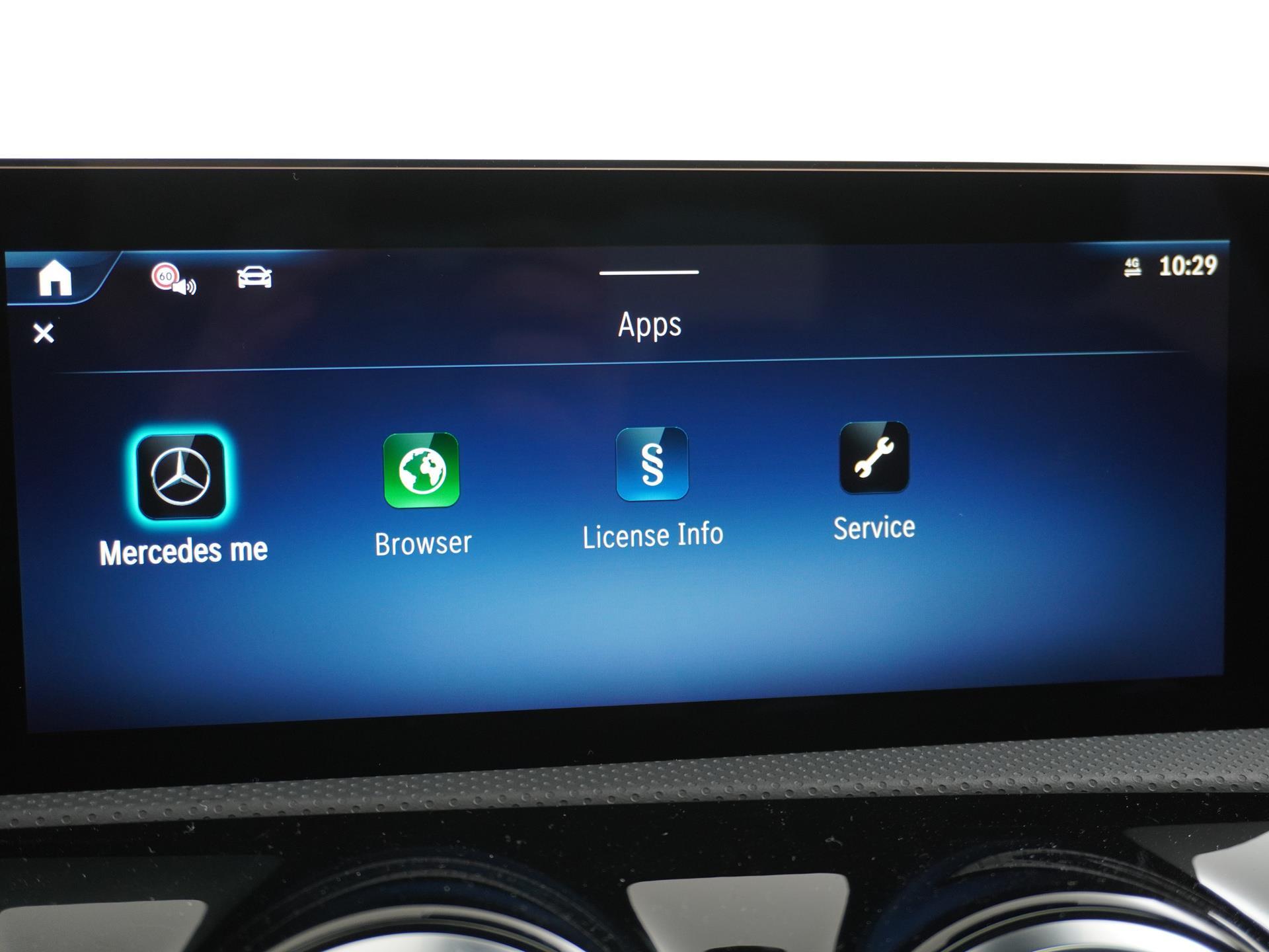 Mercedes-Benz A-Klasse 180 Star Edition AMG Line 40