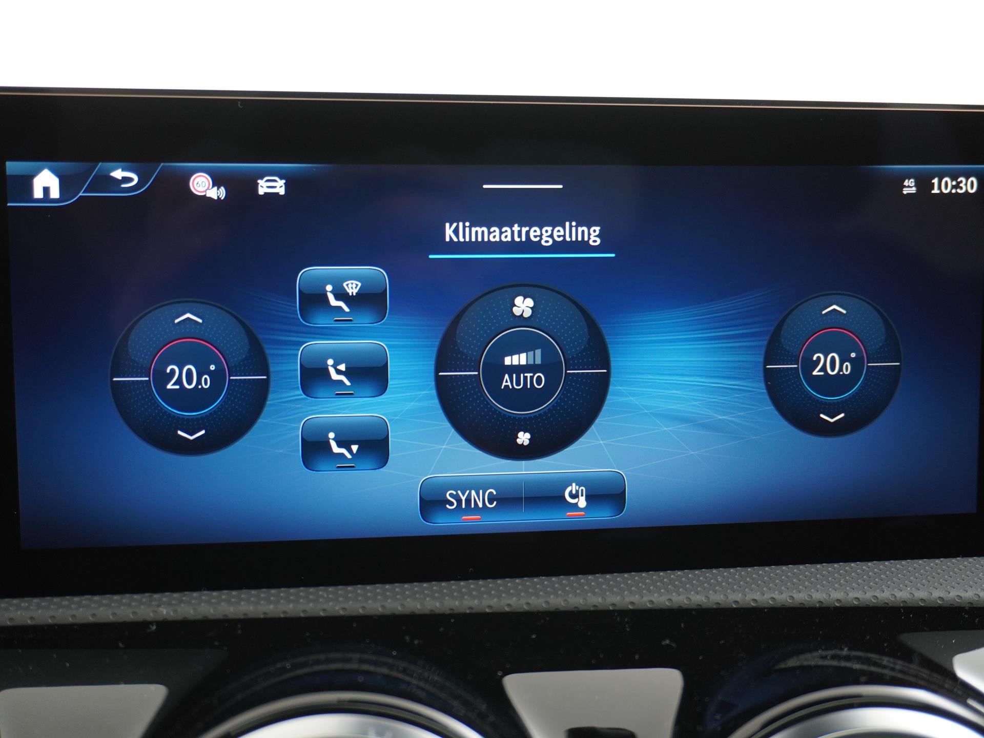 Mercedes-Benz A-Klasse 180 Star Edition AMG Line 45