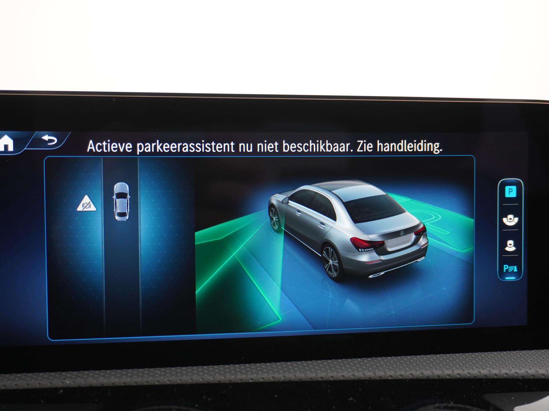 Mercedes-Benz A-Klasse 180 Star Edition AMG Line 47