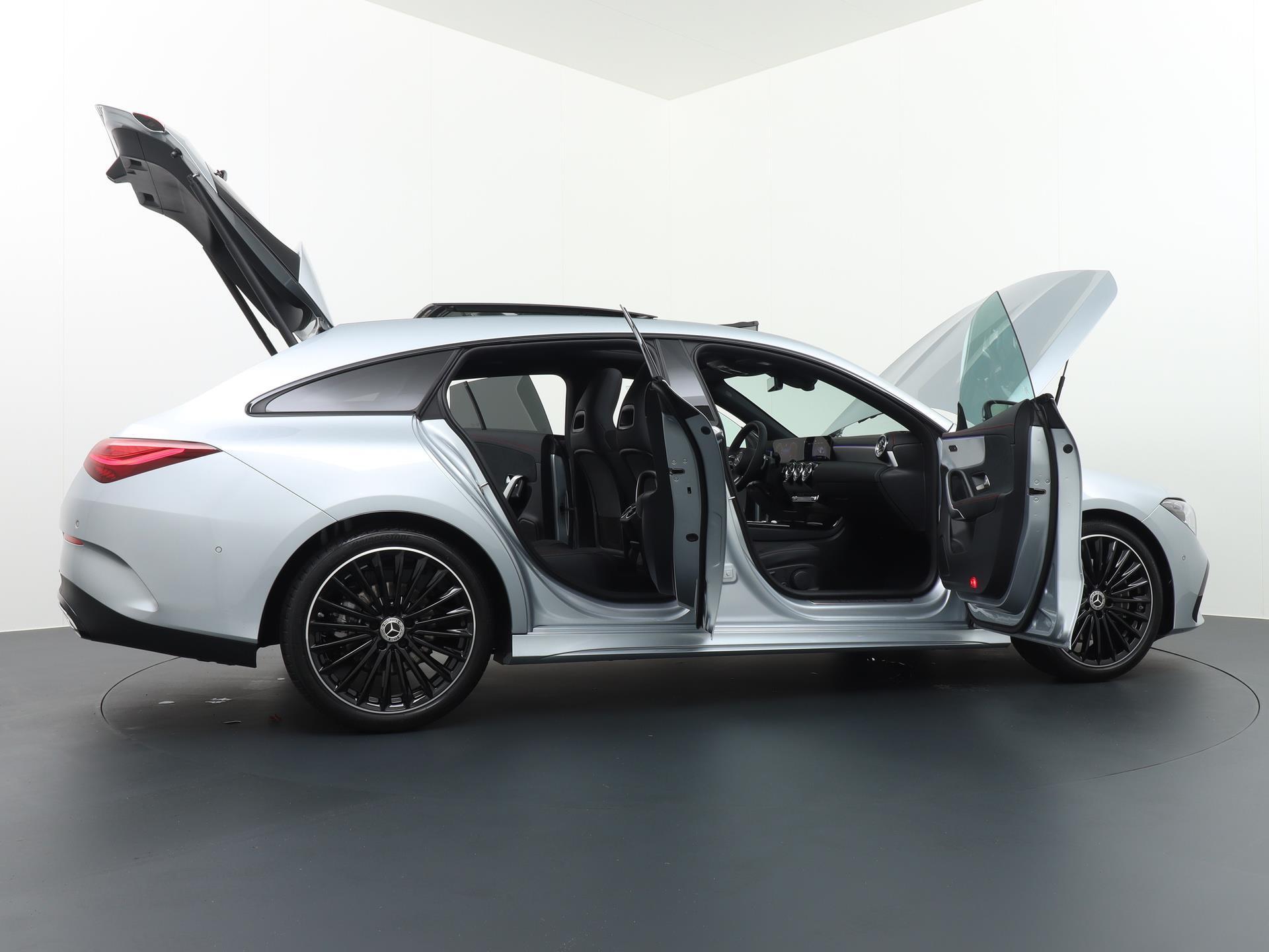 Mercedes-Benz CLA-Klasse Shooting Brake 200 AMG Line 15