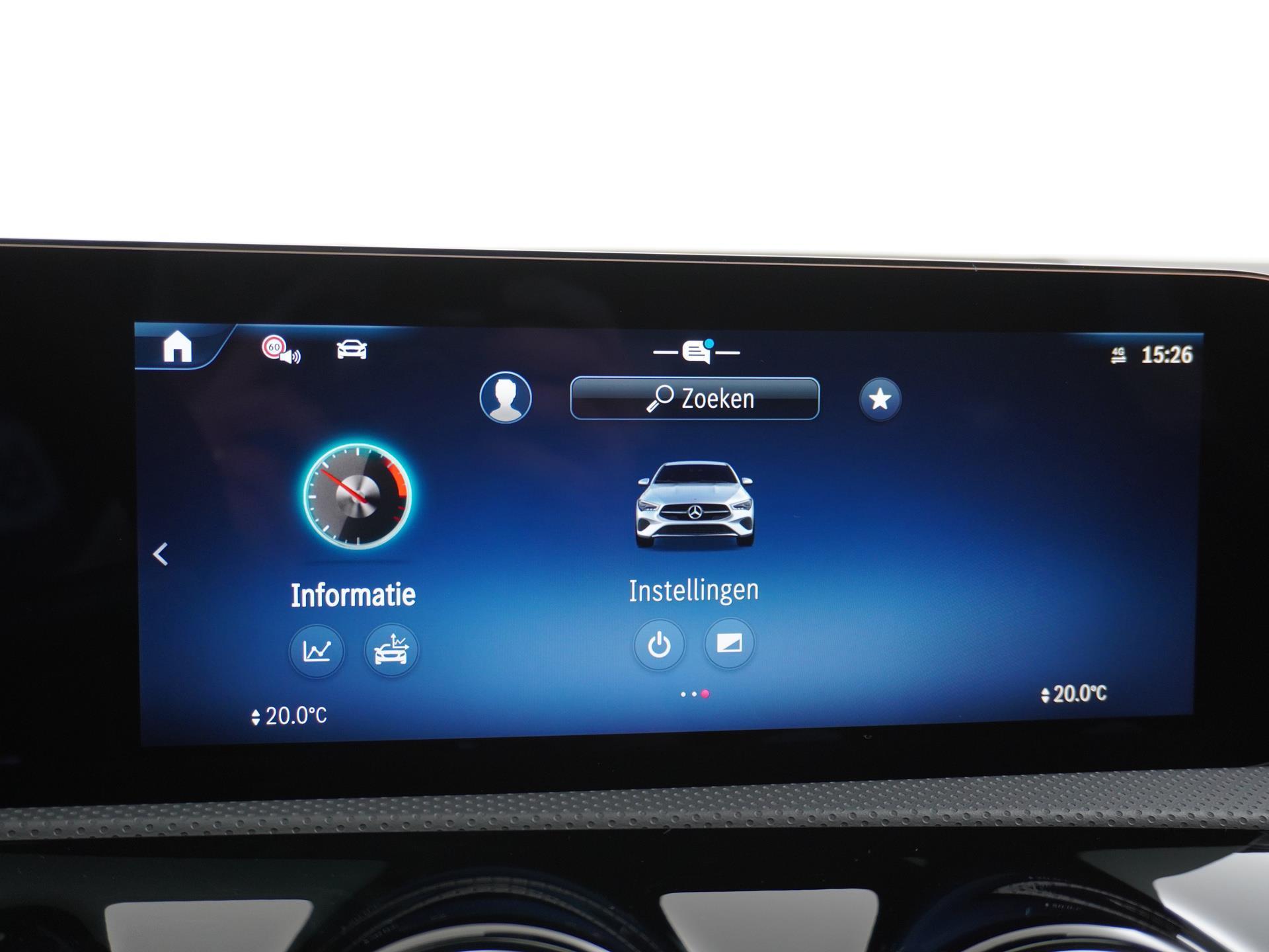 Mercedes-Benz CLA-Klasse Shooting Brake 200 AMG Line 36